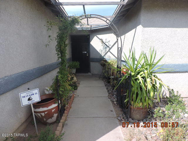 2617 W Lazybrook Drive