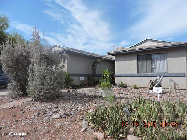 2617 W Lazybrook Drive