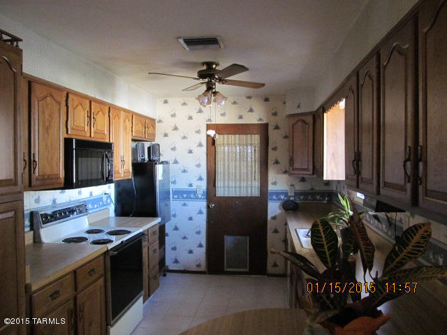 870 W Roller Coaster Road