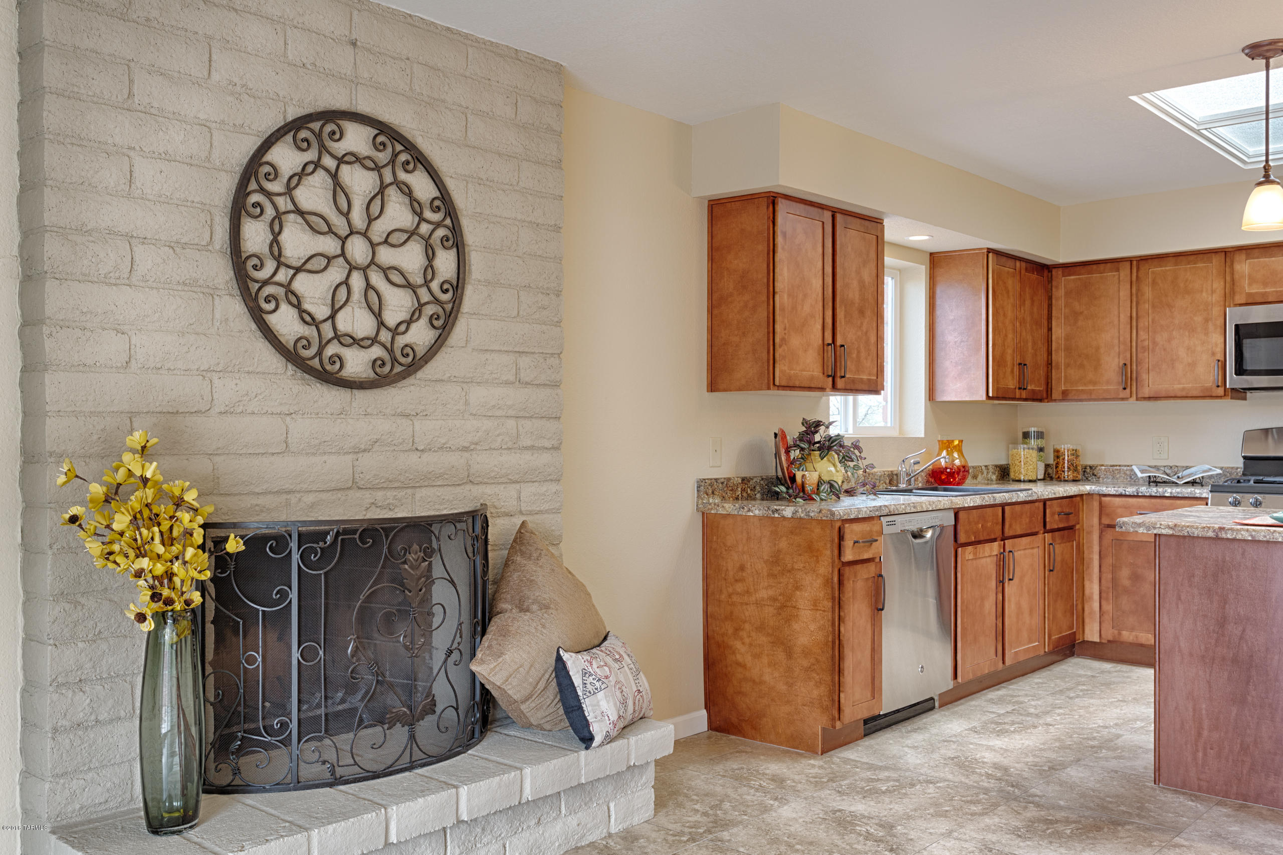 4501 N Tortolita Road