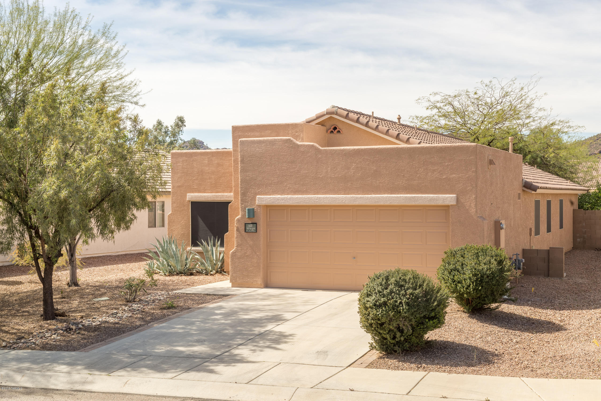 7717 W August Moon Place