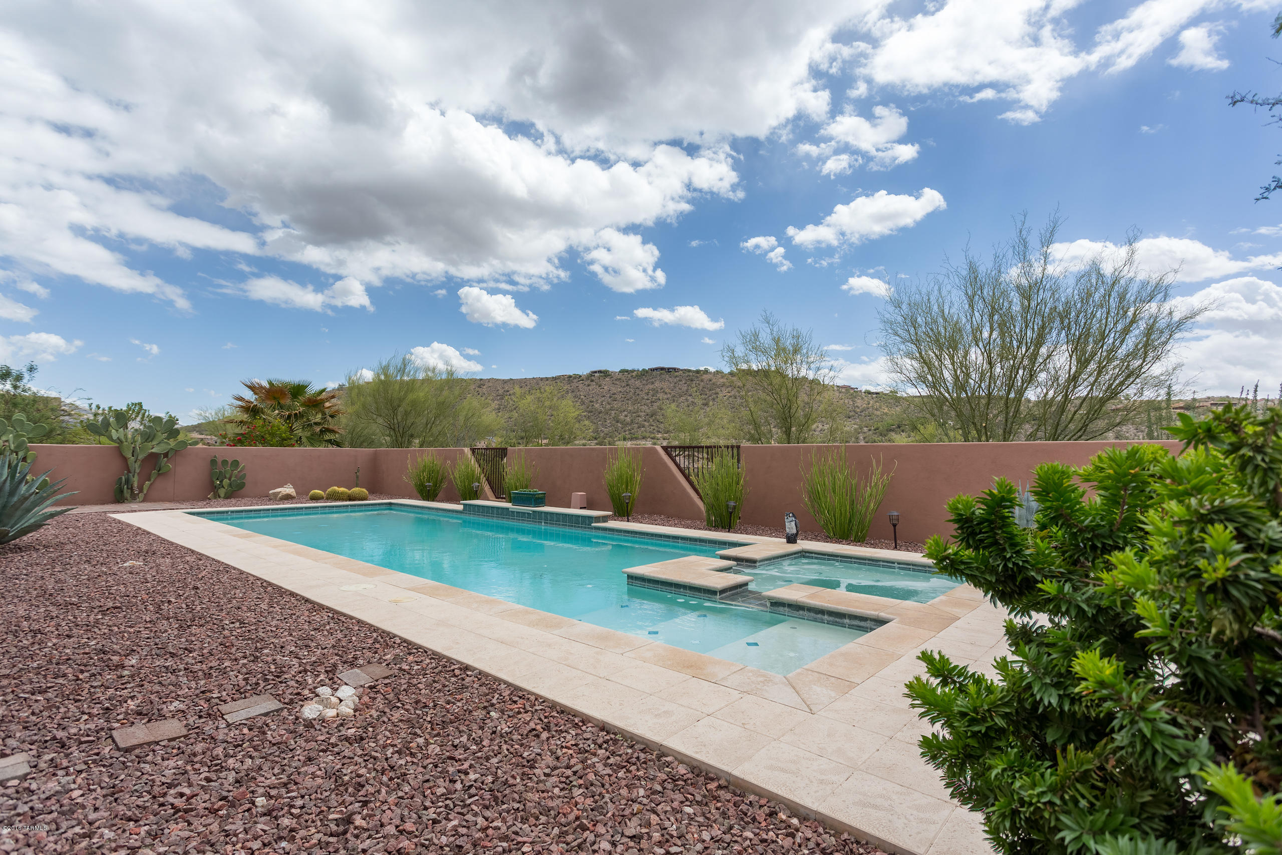 4694 N Placita Ventana Del Rio