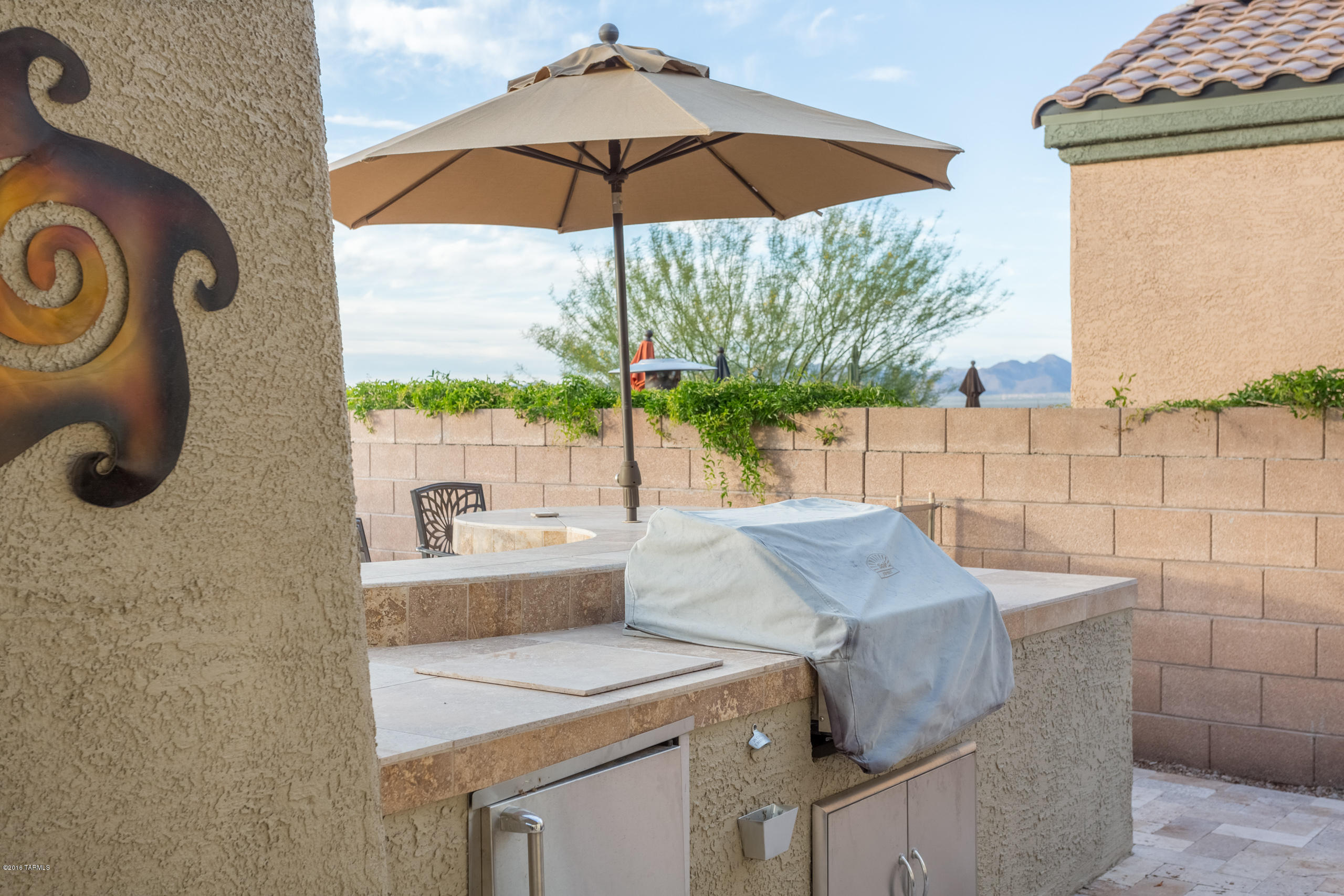 8531 N Wind Swept Lane