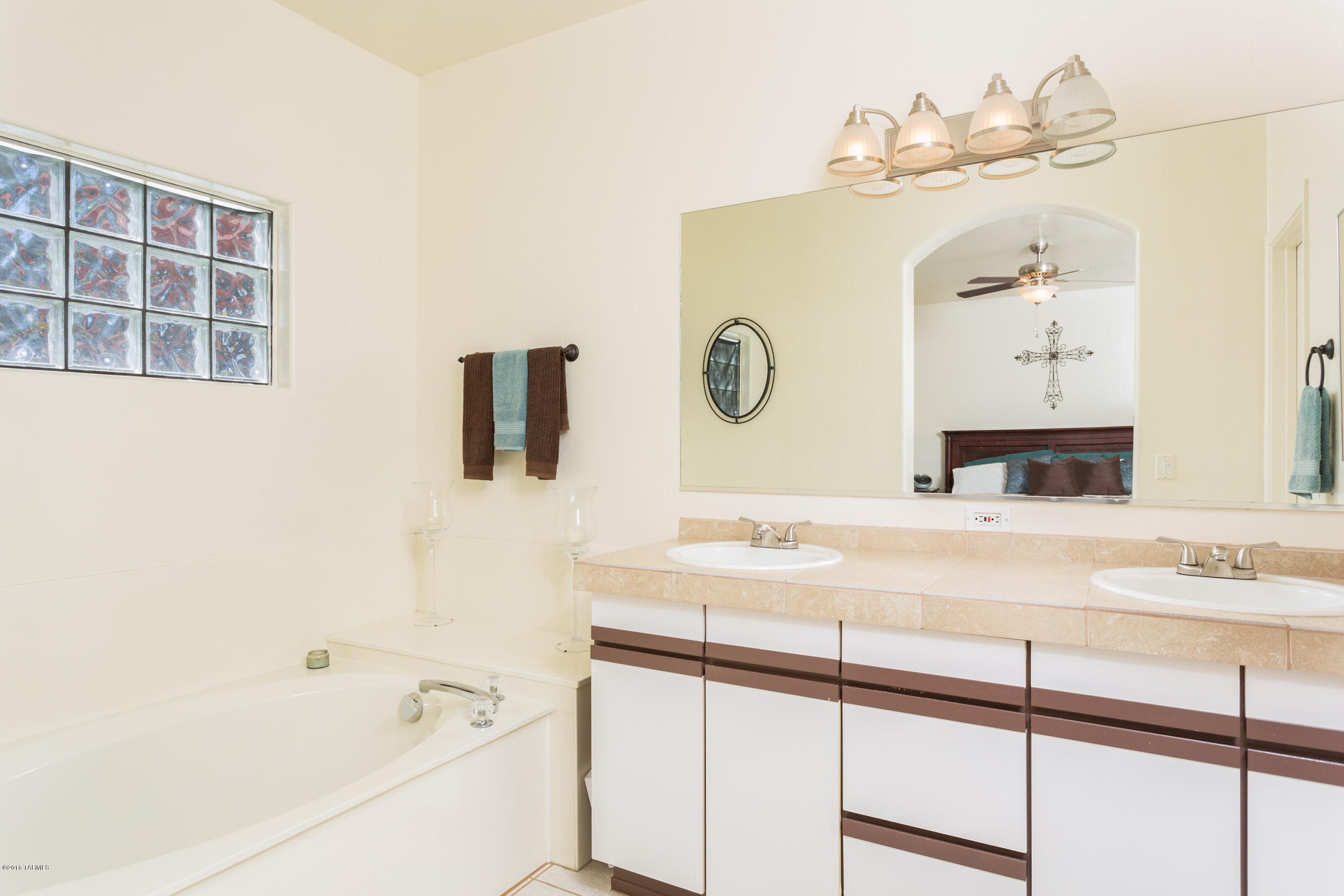 133 N Southern Swale Av Avenue