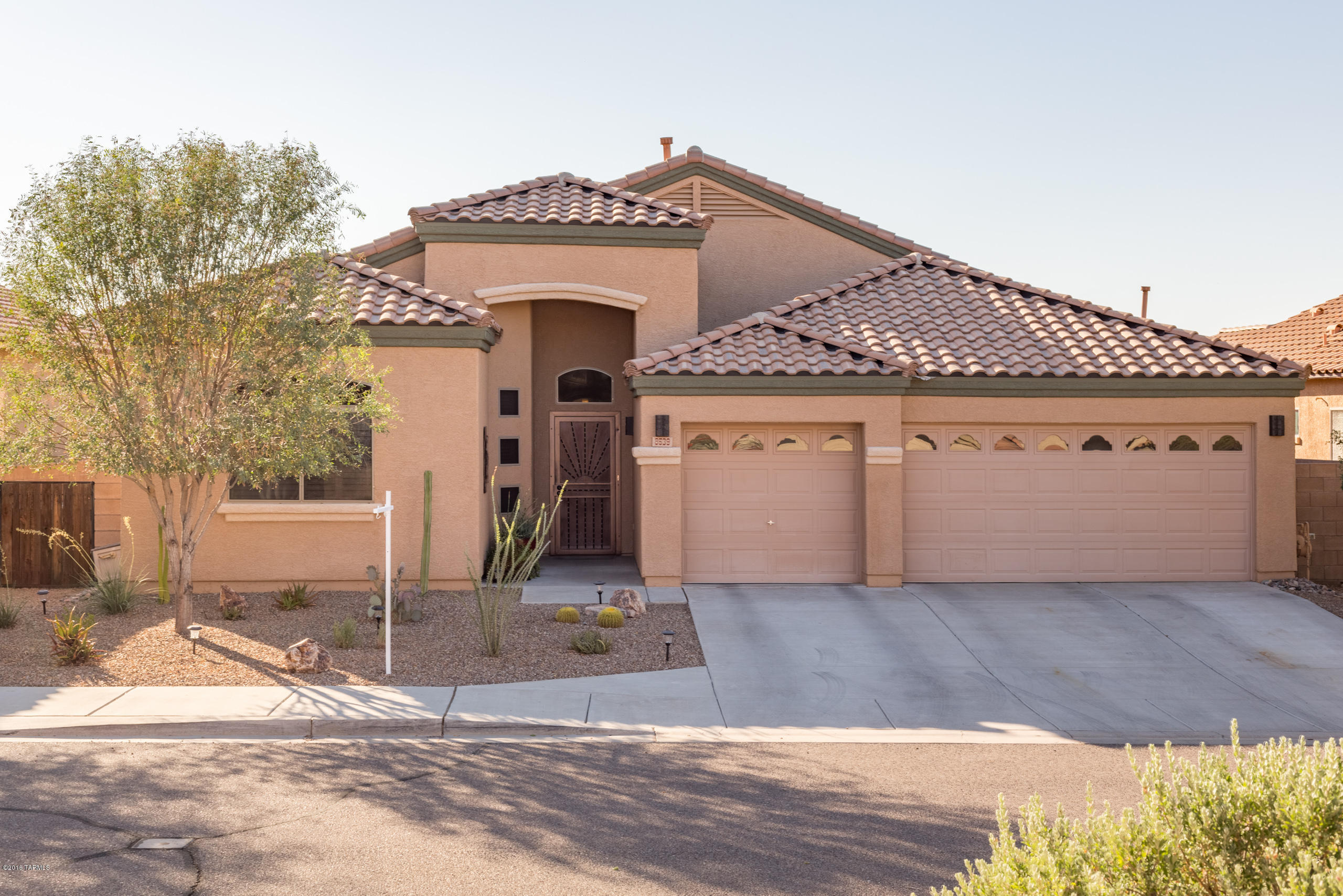 8539 N Wind Swept Lane