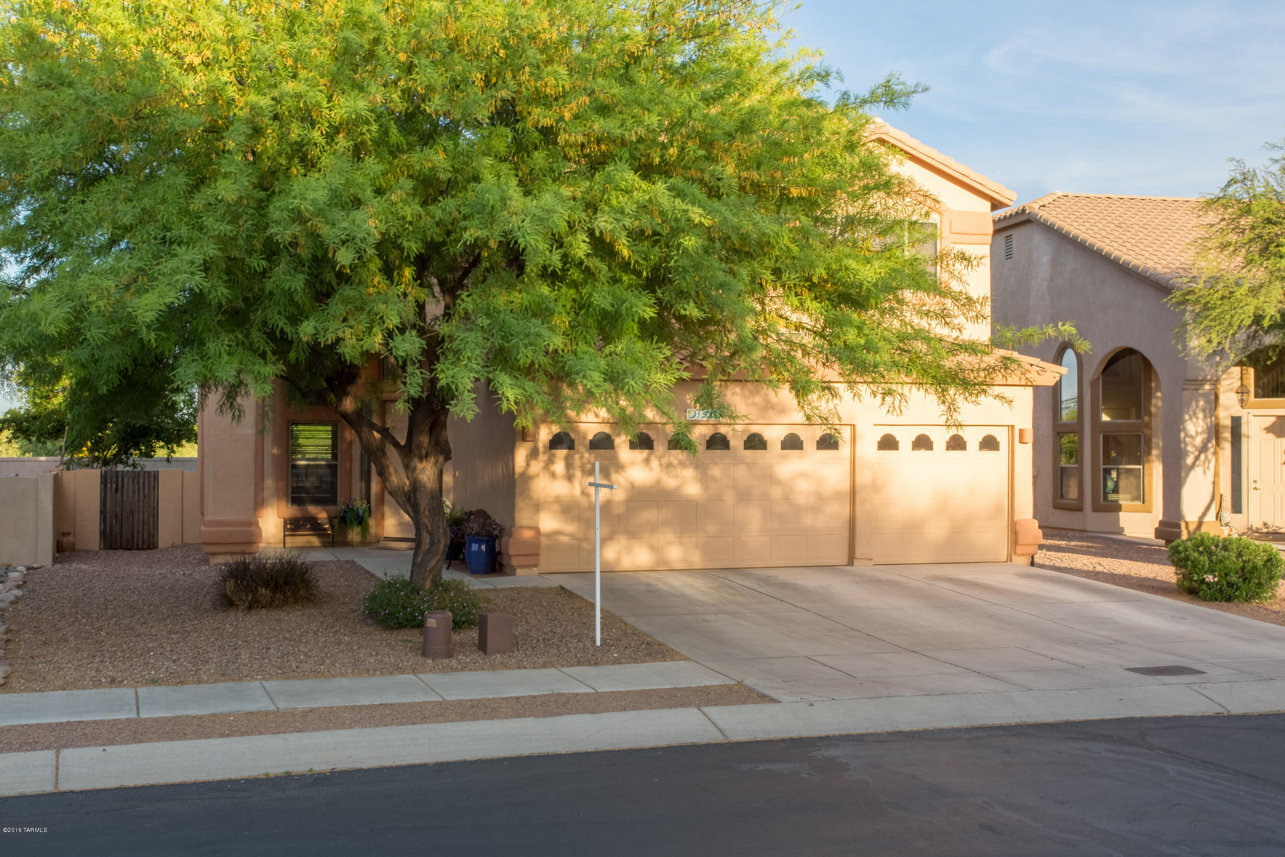 15373 S Camino Laguna Clara