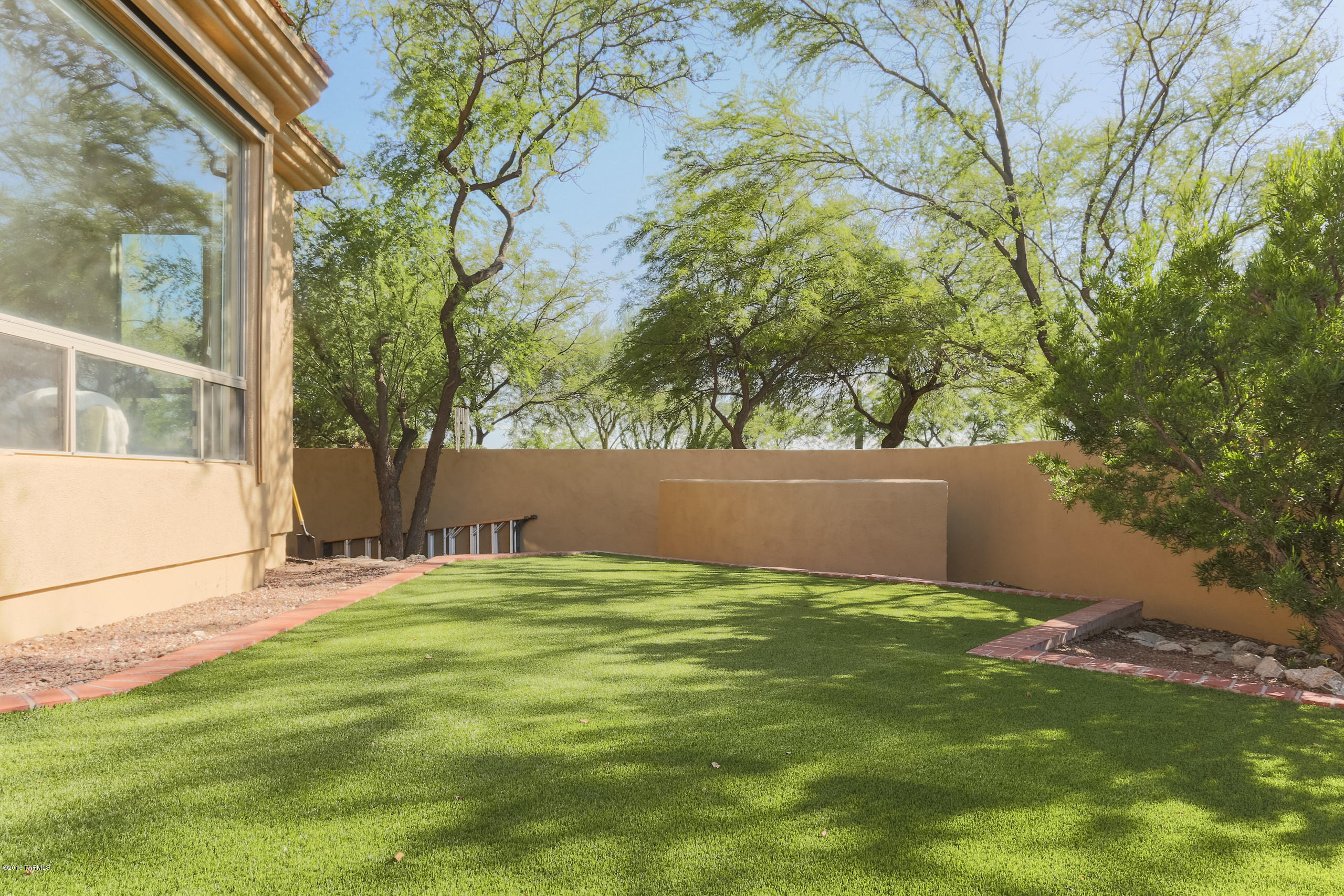 13821 N Azure Springs Drive