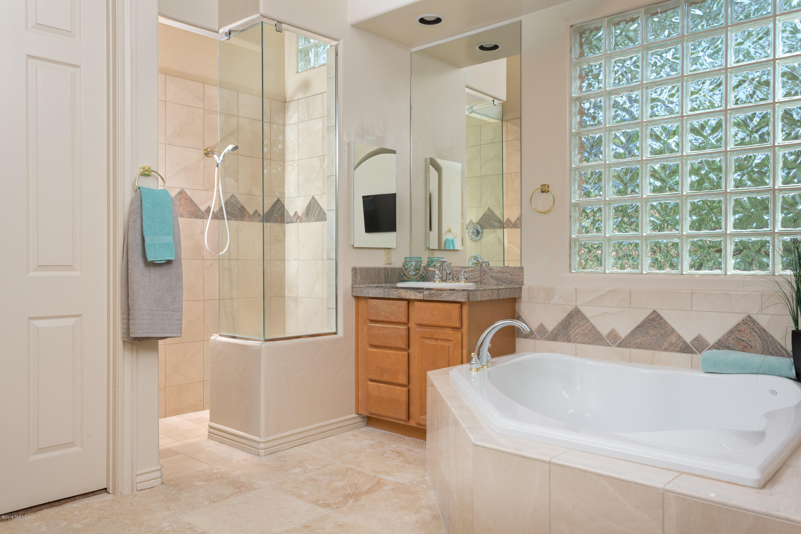 13821 N Azure Springs Drive