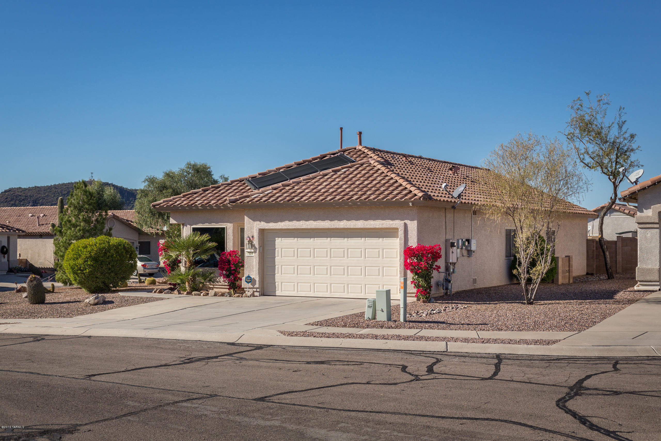 7504 W Long Creek Place