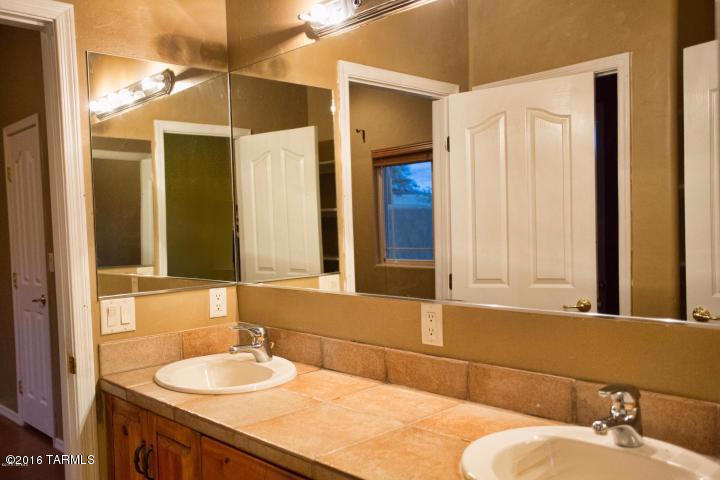 8005 S Pistol Hill Road