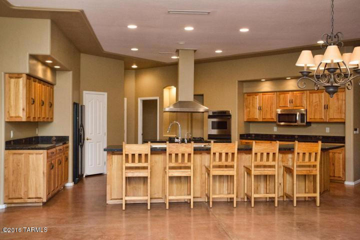 8005 S Pistol Hill Road