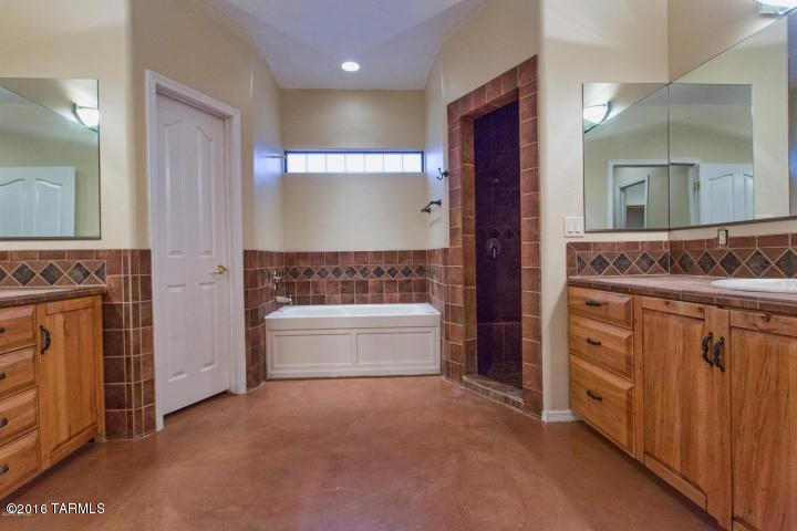 8005 S Pistol Hill Road