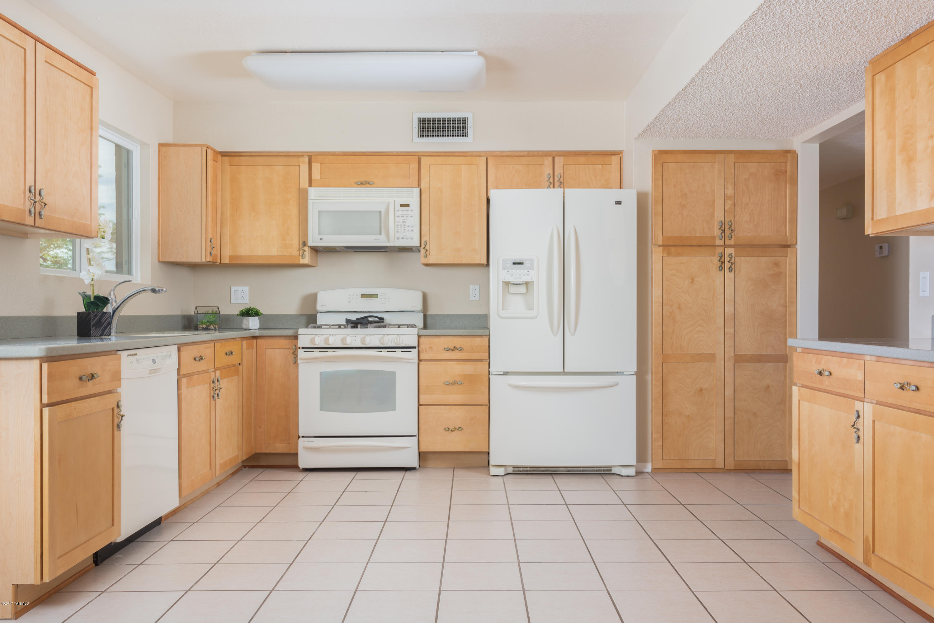 4071 W Red Wing Street