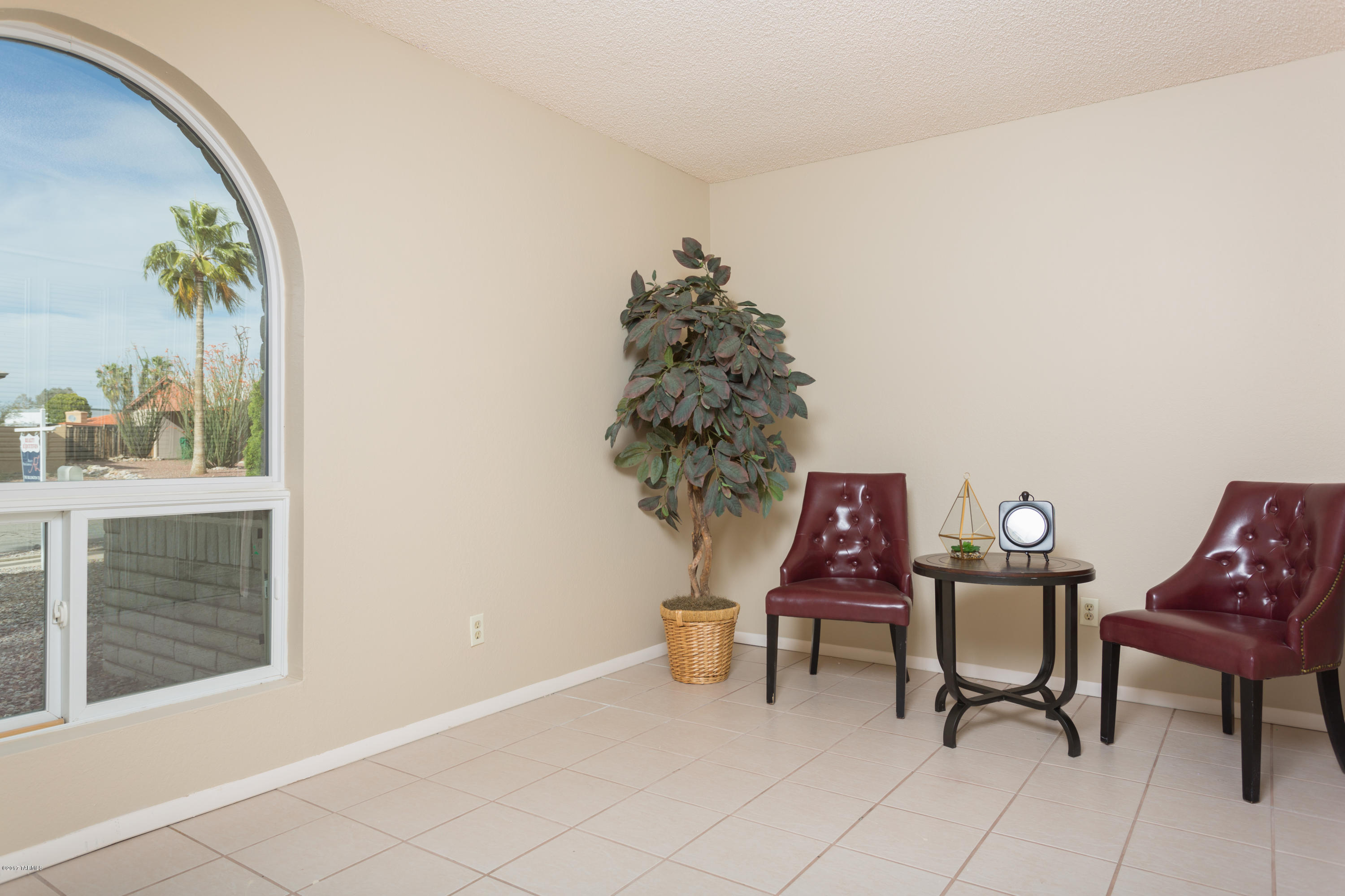 4071 W Red Wing Street