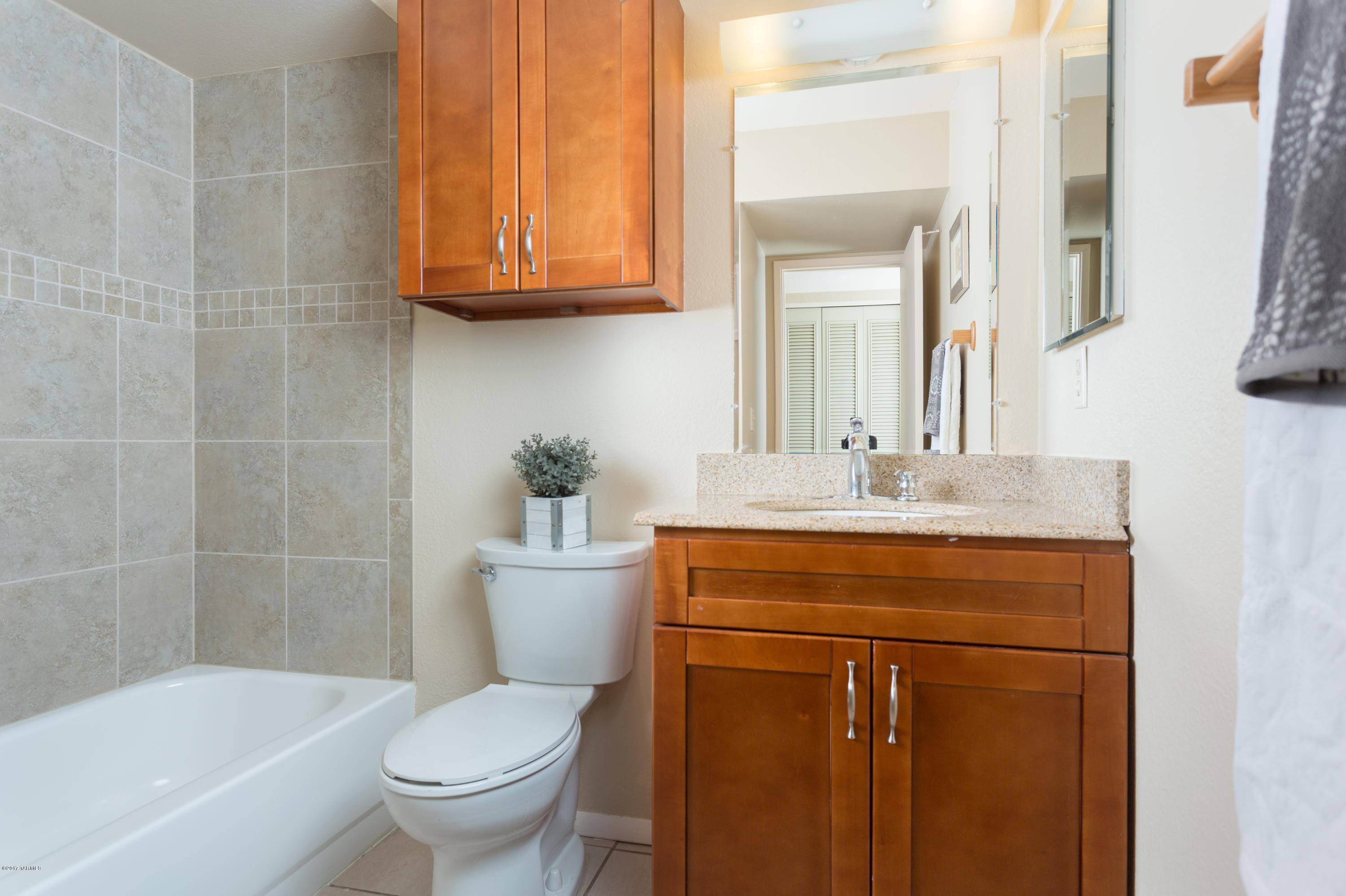 4071 W Red Wing Street