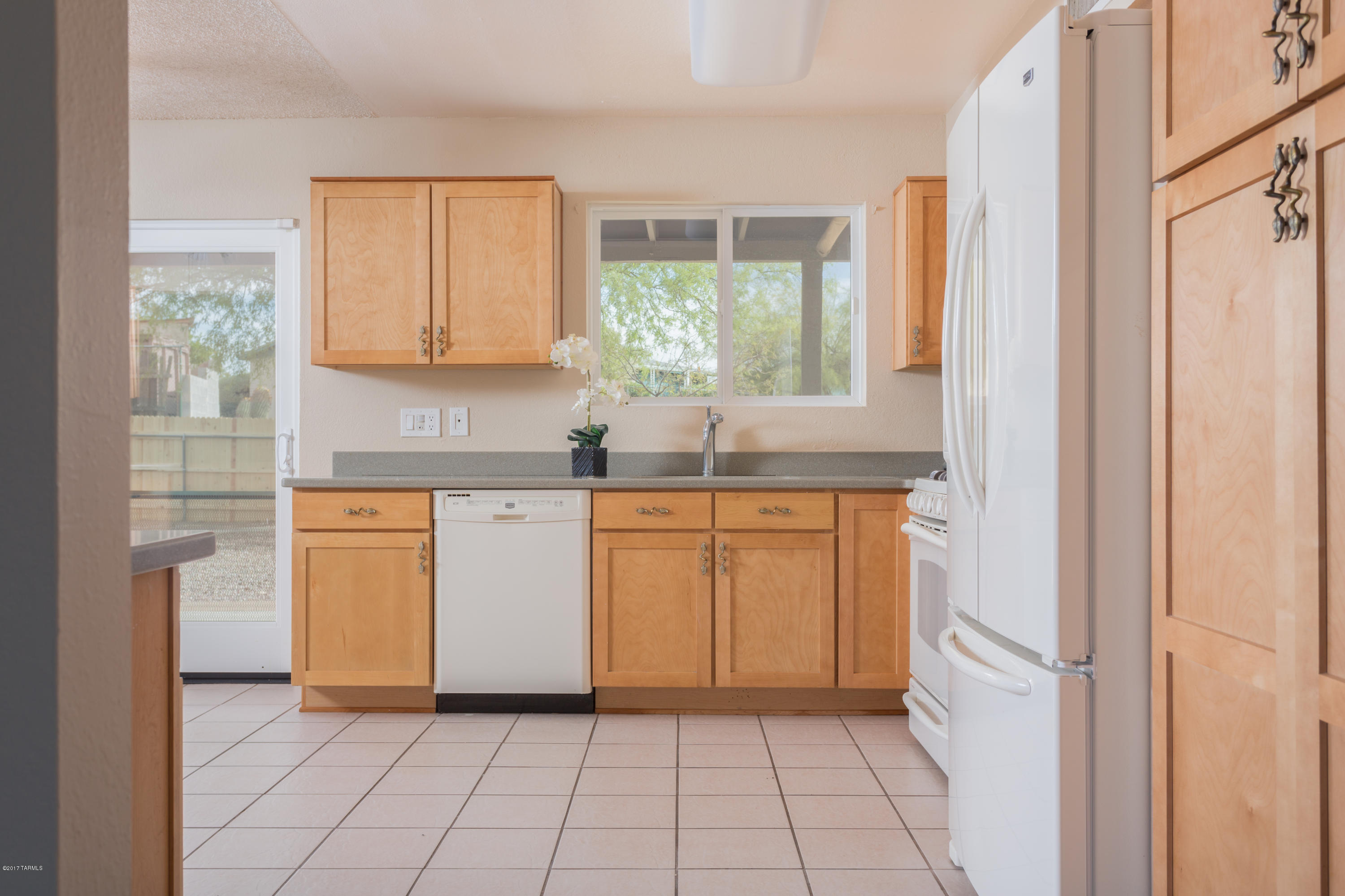 4071 W Red Wing Street