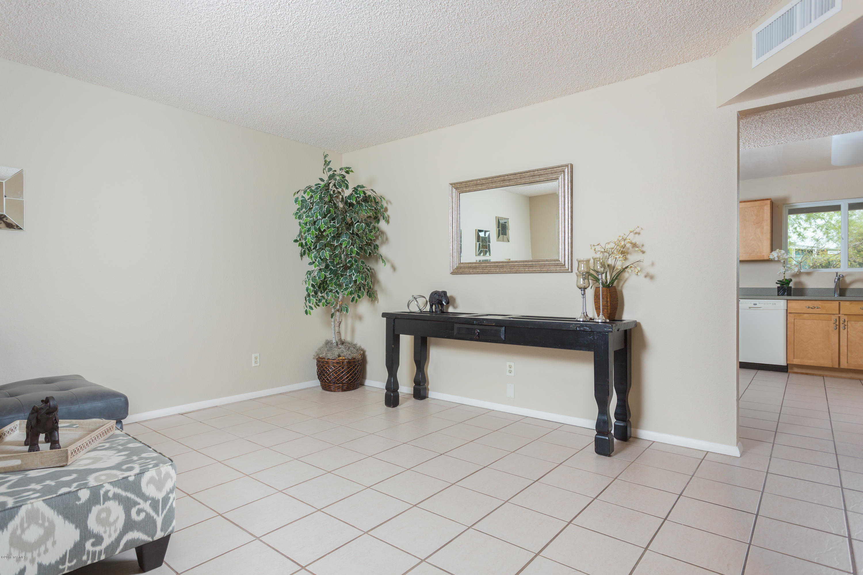 4071 W Red Wing Street