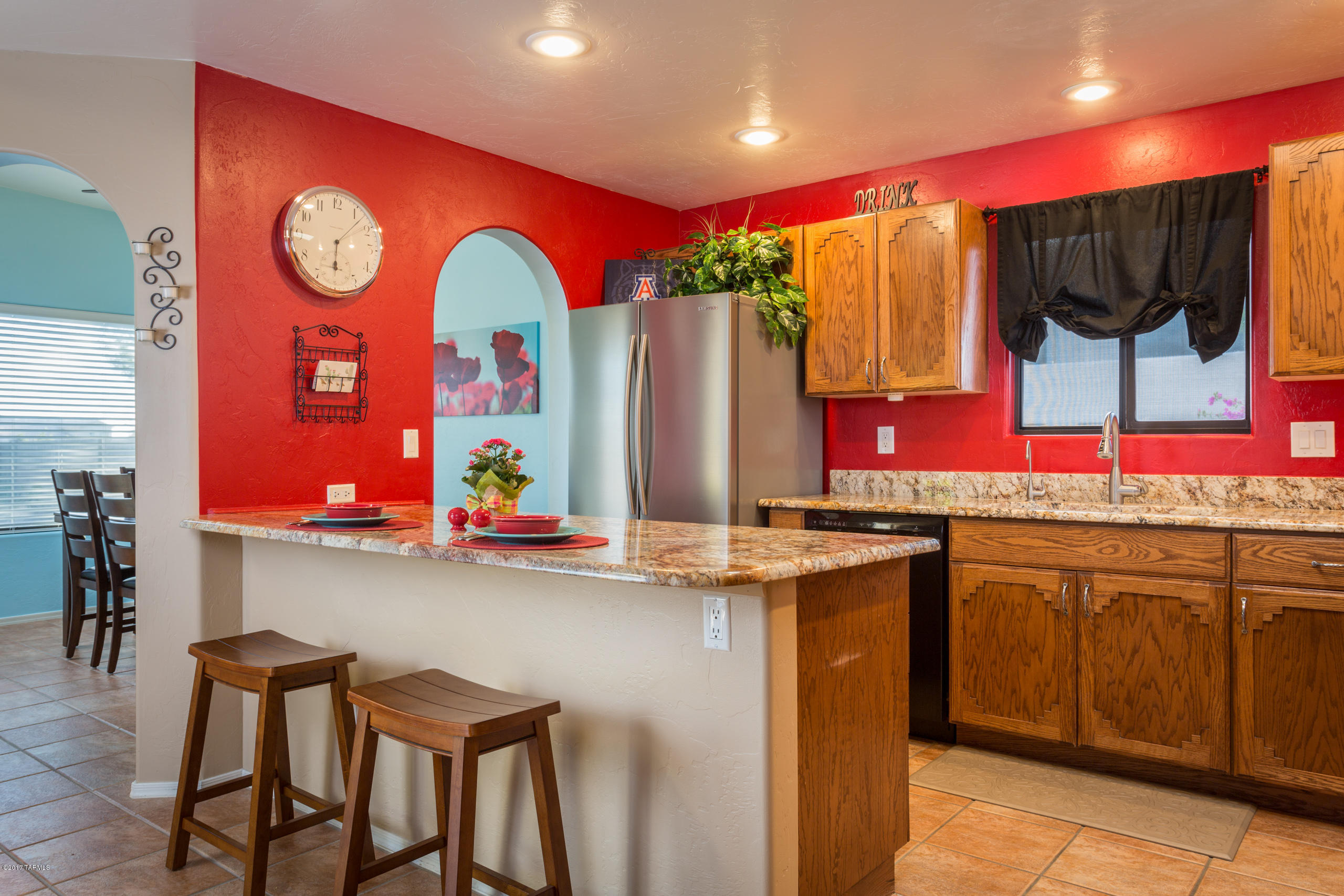 1008 S Desert Senna Loop