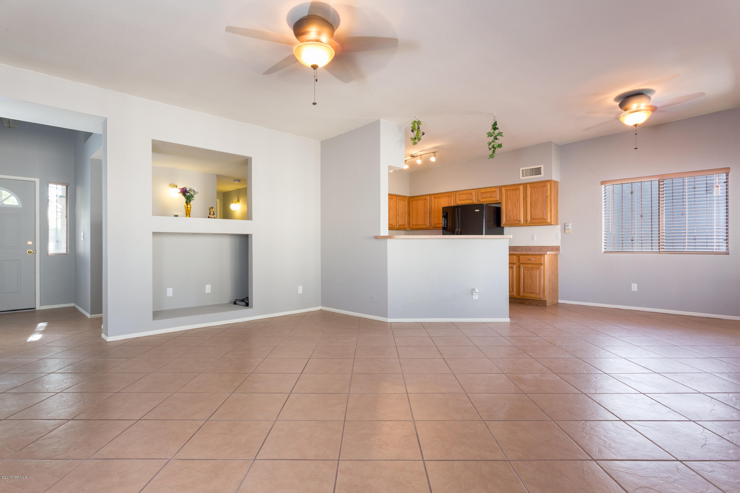 5537 S Stockwell Road