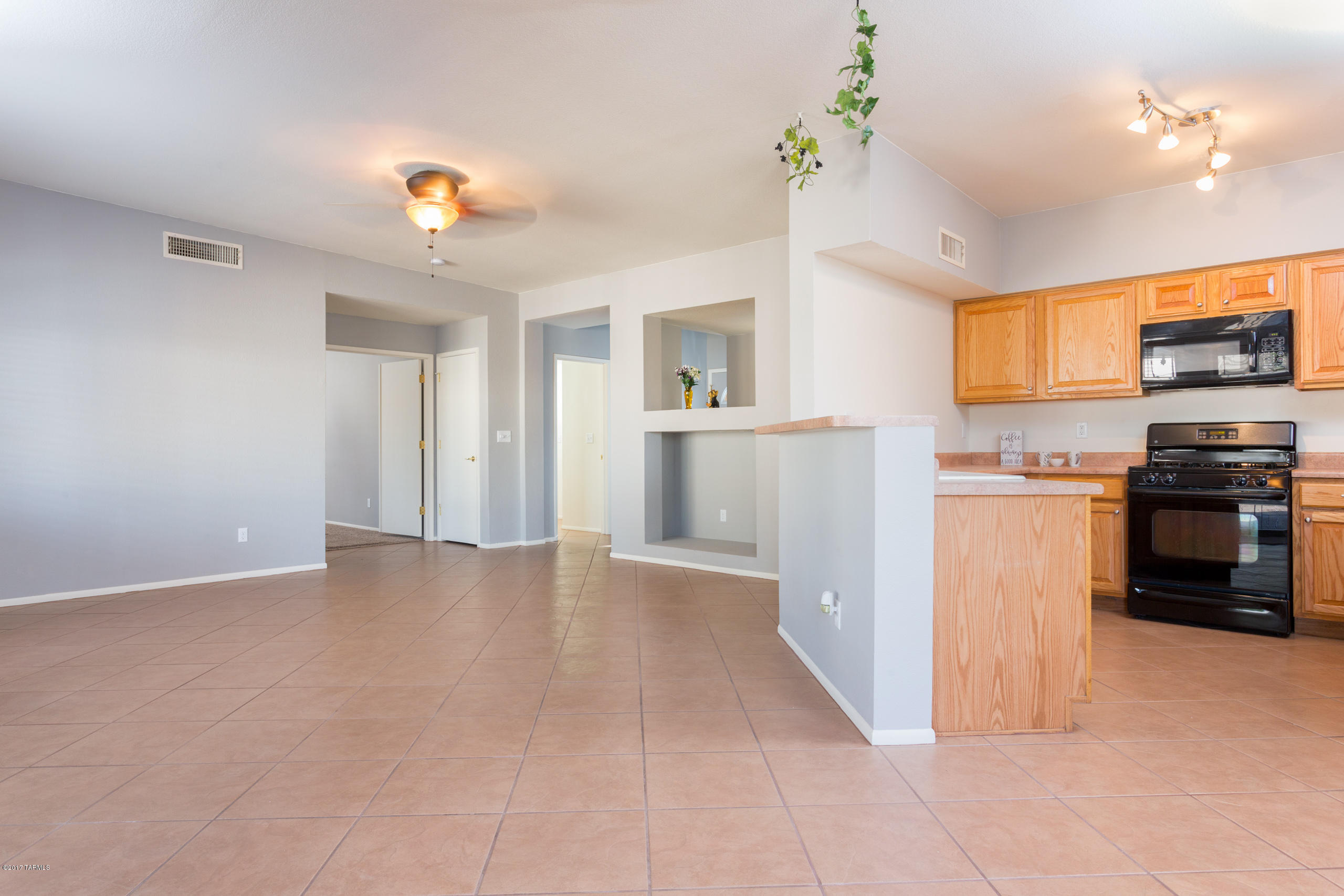 5537 S Stockwell Road