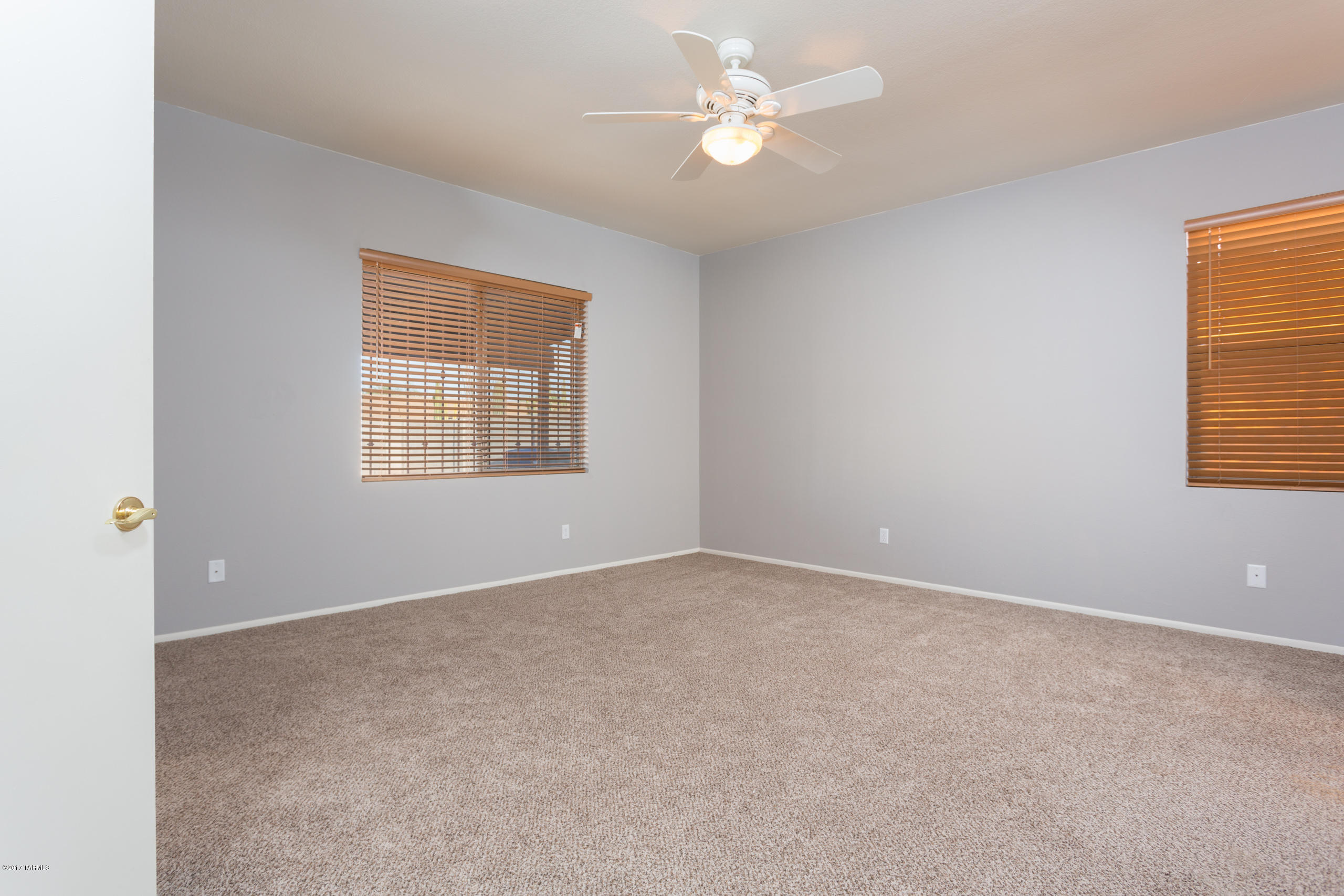 5537 S Stockwell Road