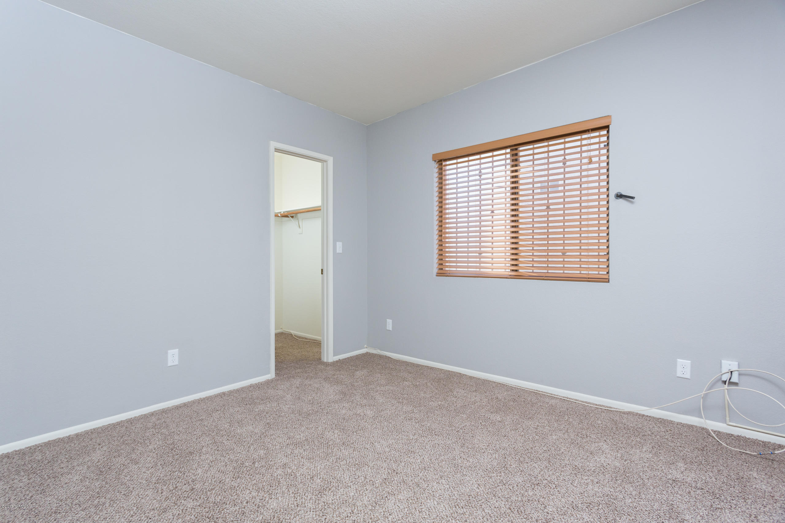 5537 S Stockwell Road