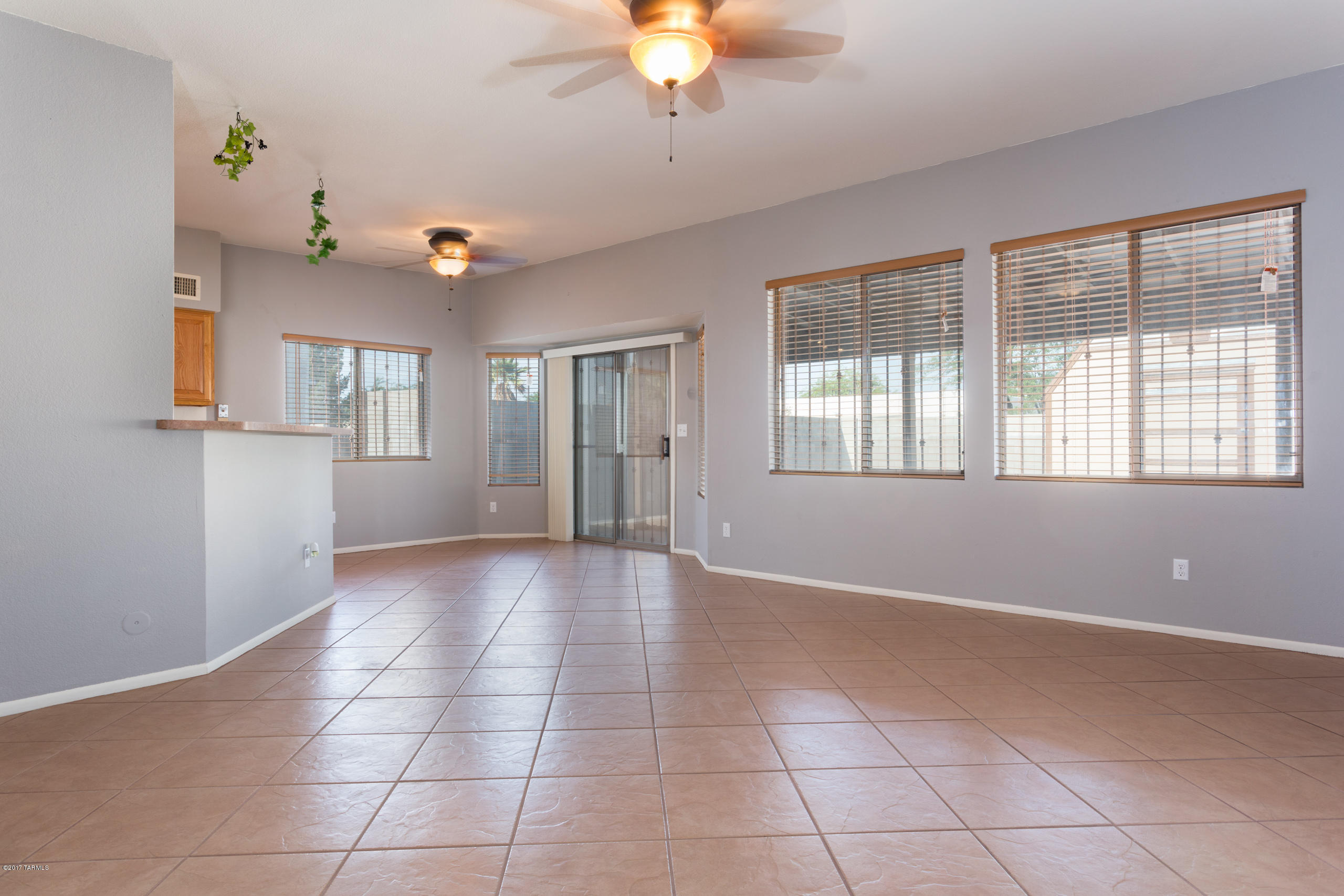 5537 S Stockwell Road