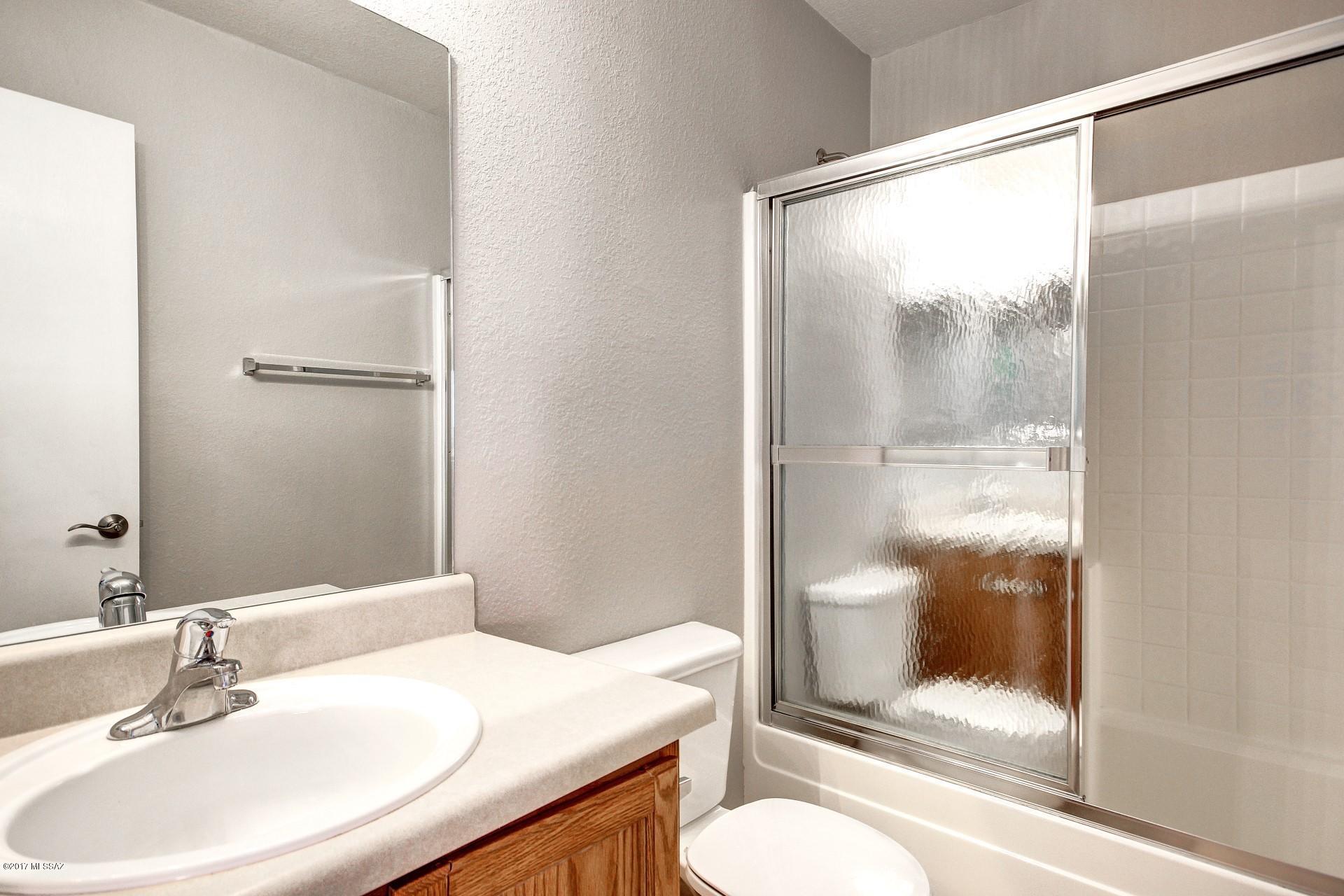 1689 W Bitter Orange Street