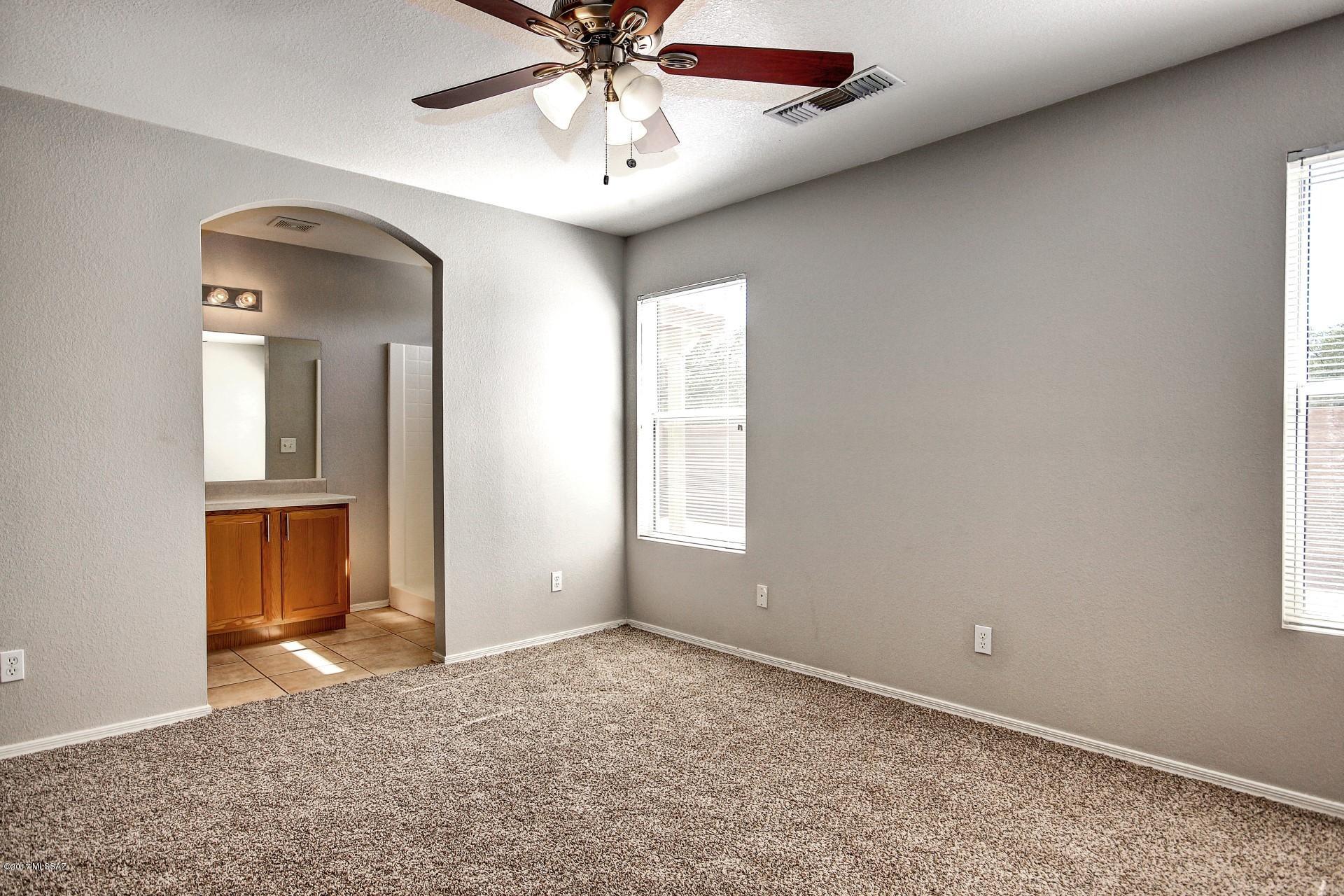 1689 W Bitter Orange Street