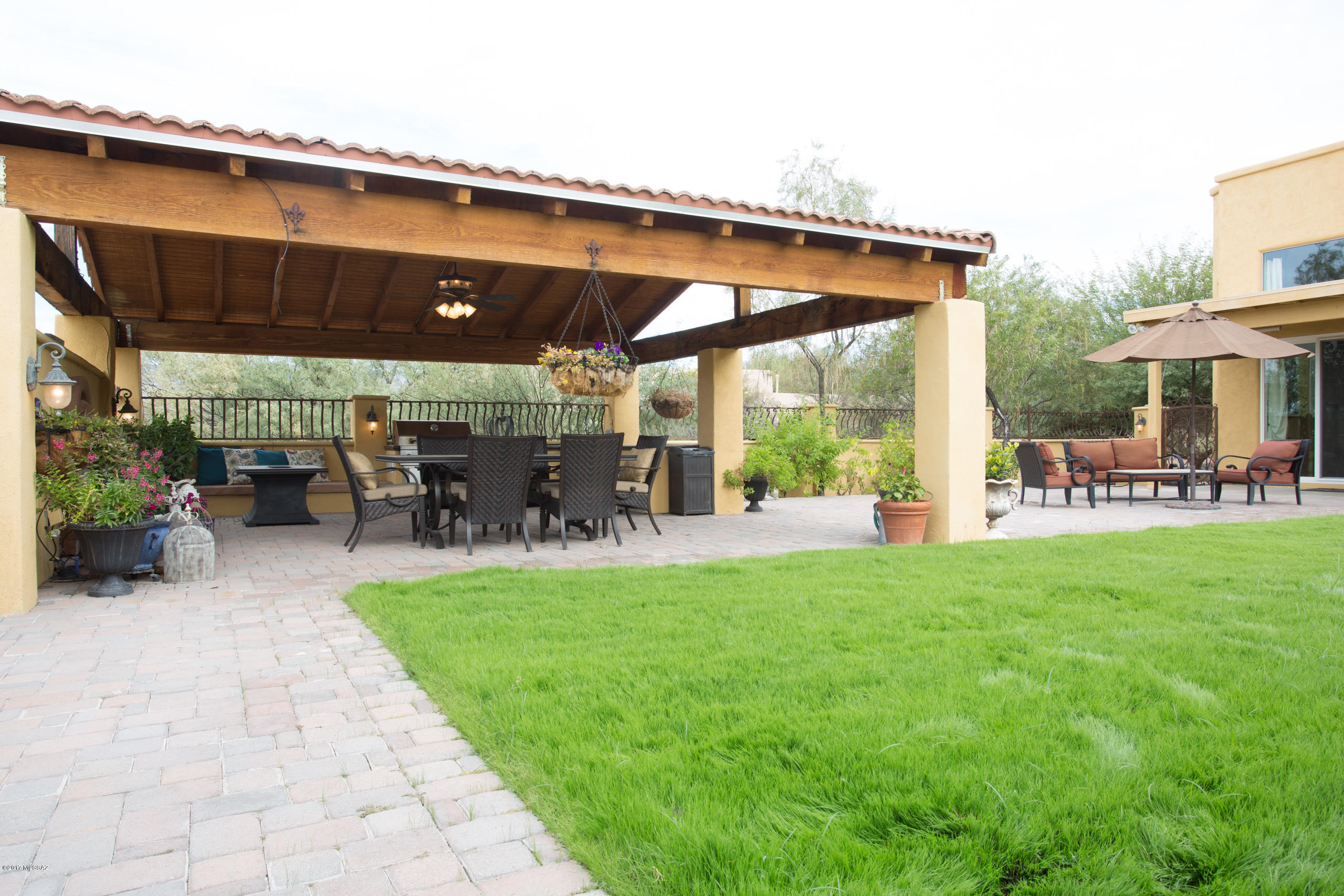 793 N Arizona Estates Loop