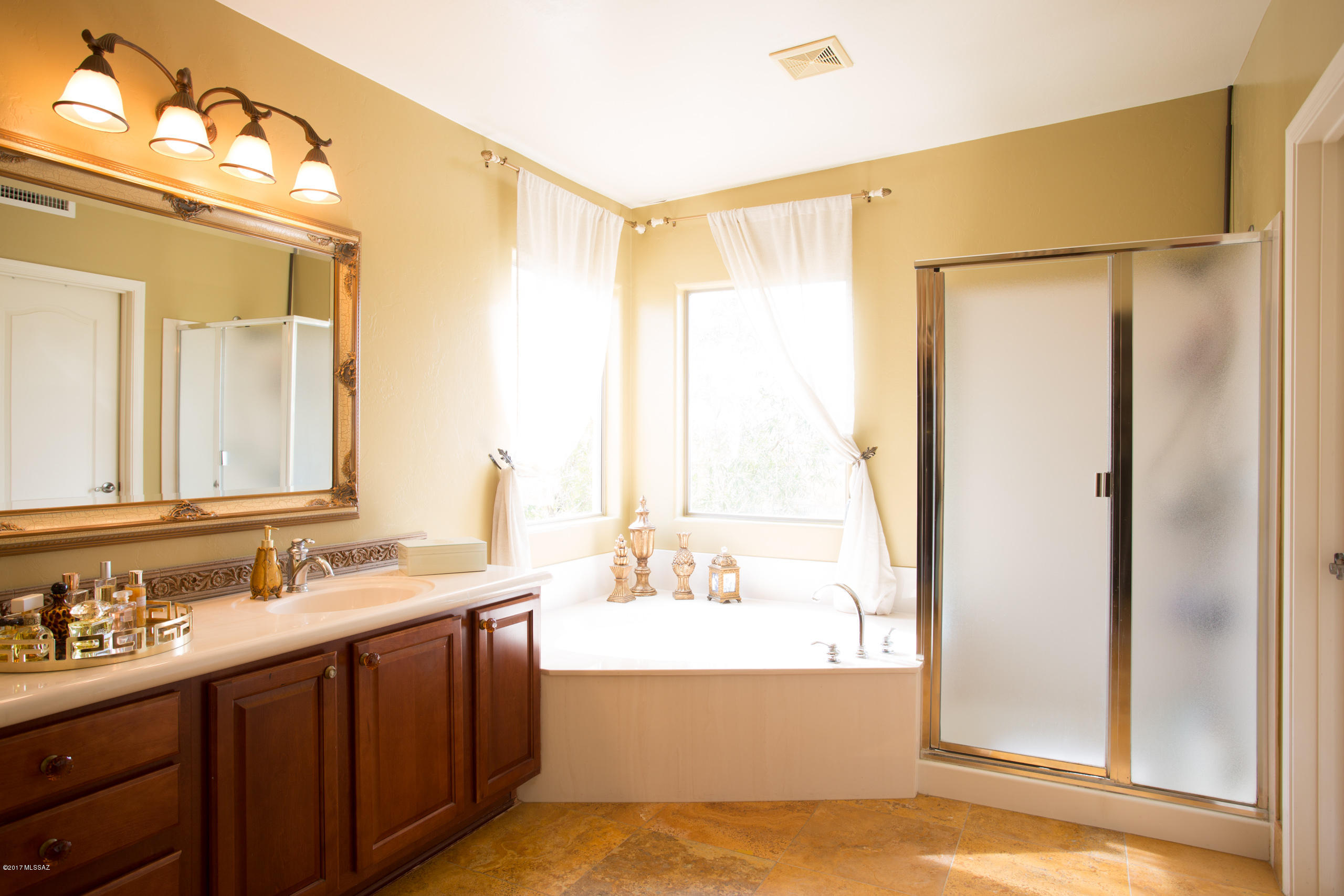 793 N Arizona Estates Loop