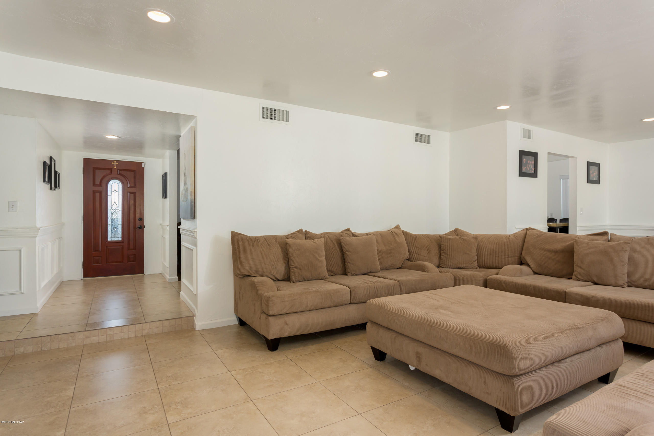 9241 E Dolores Street