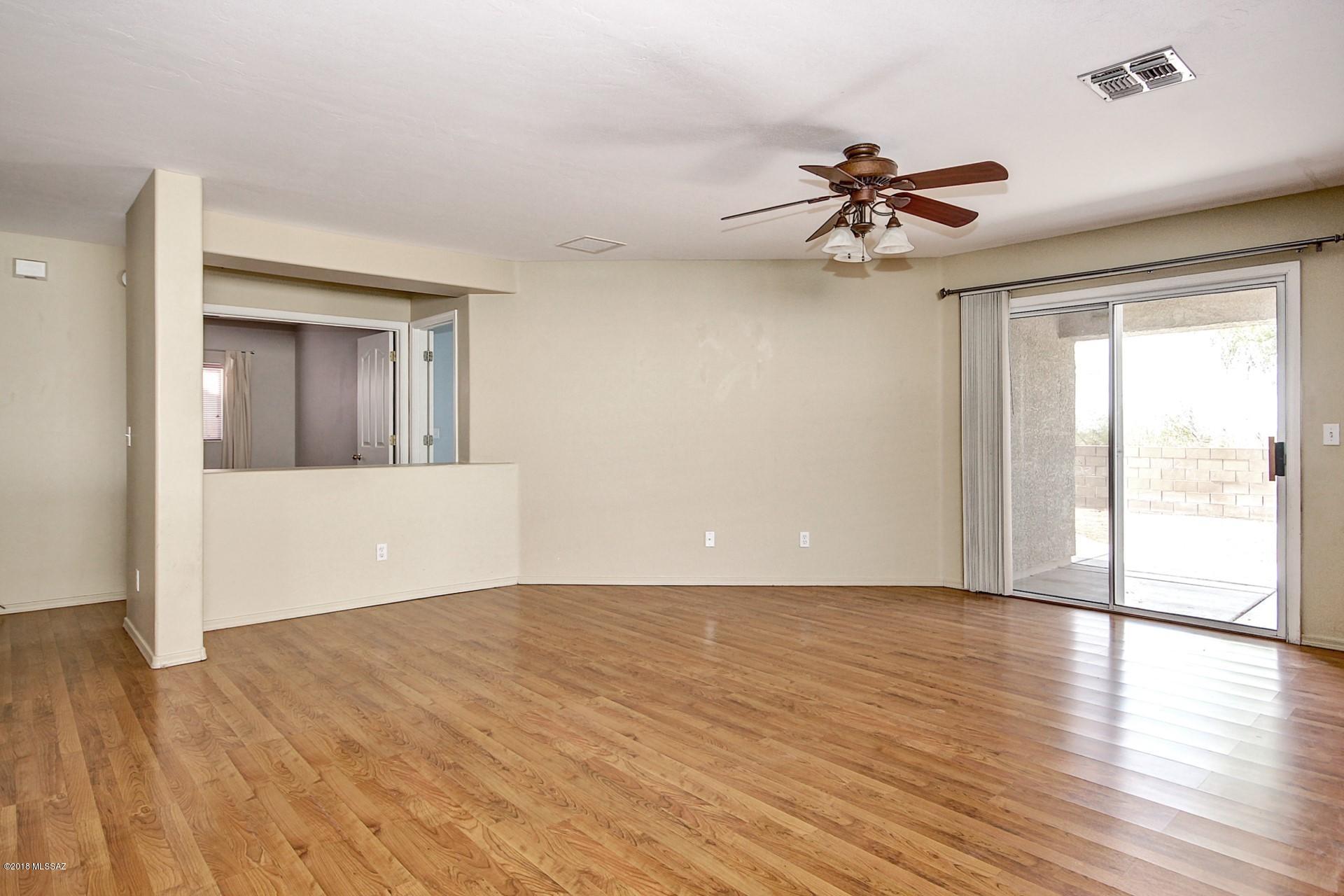 6154 S Wheaton Drive