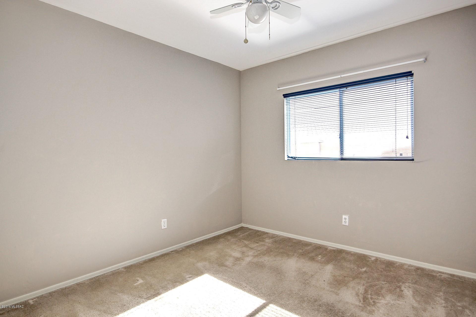 6154 S Wheaton Drive