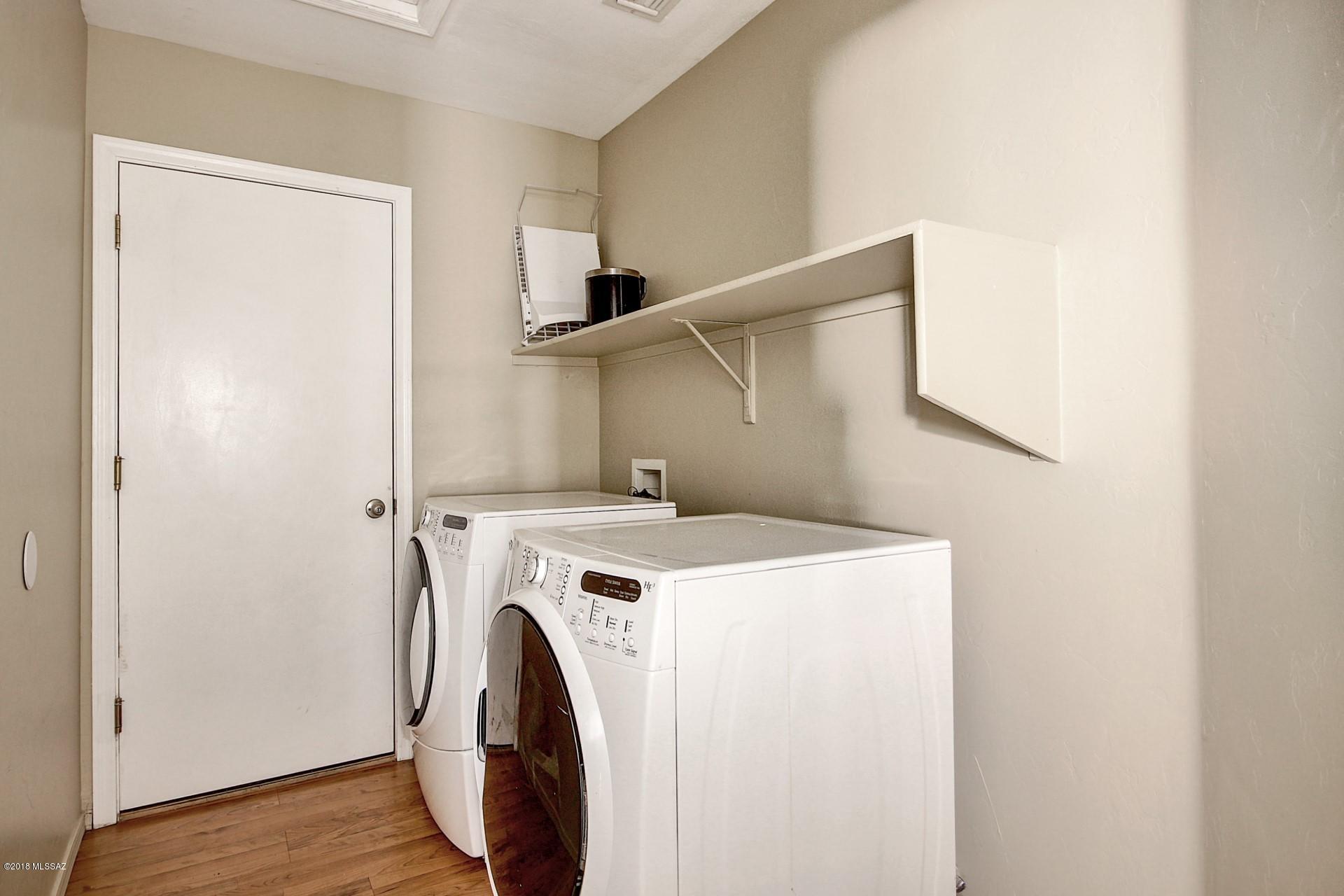 6154 S Wheaton Drive