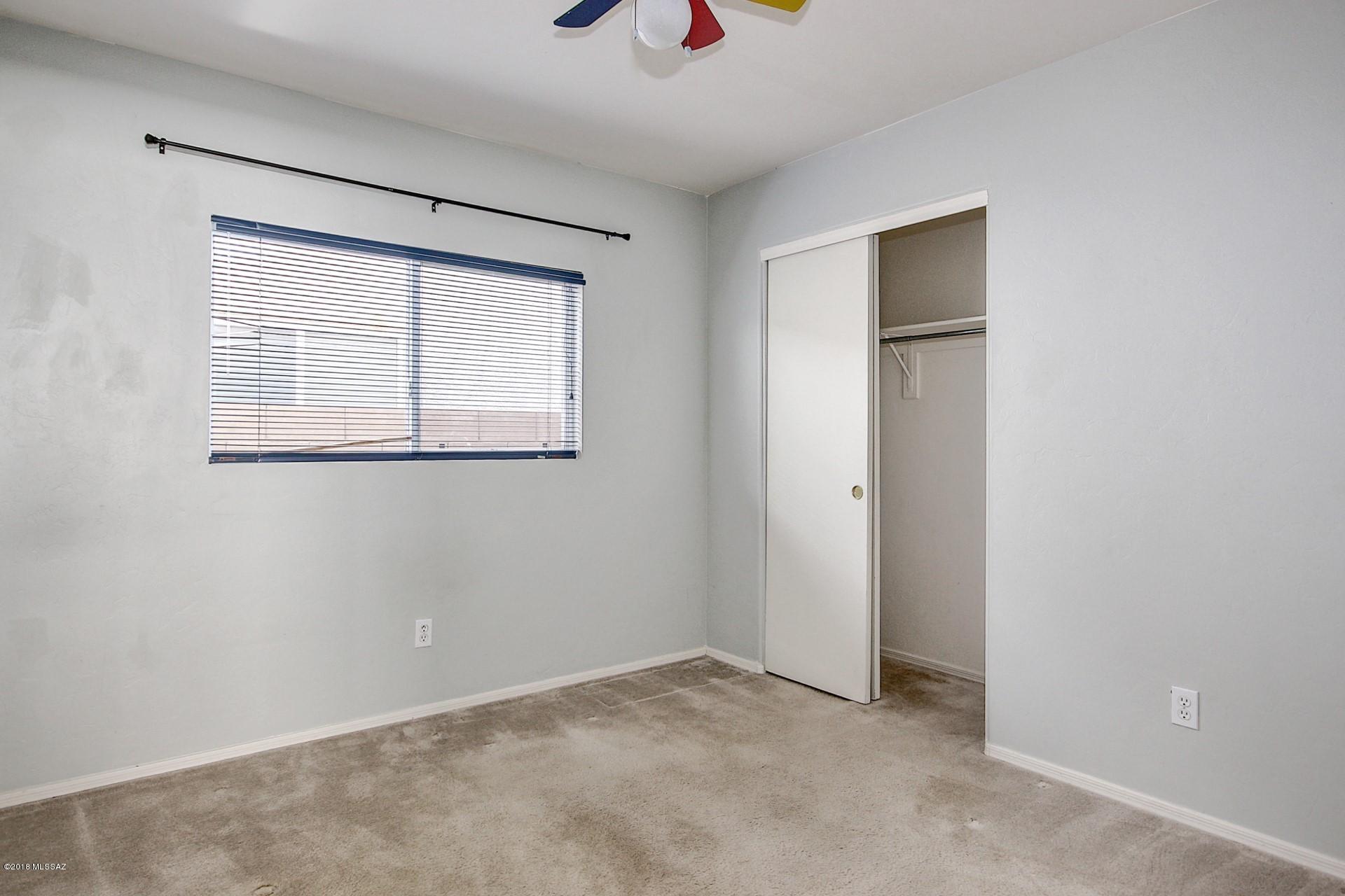 6154 S Wheaton Drive