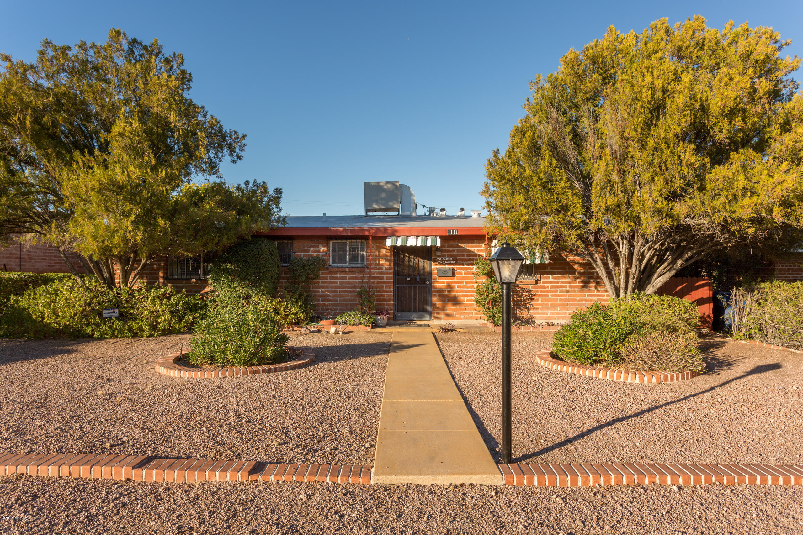 1111 E Waverly Street