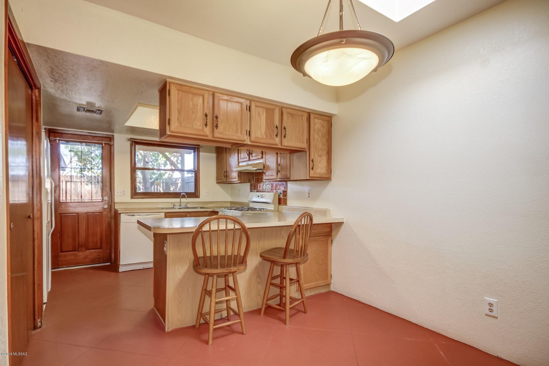 3065 N Sparkman Boulevard