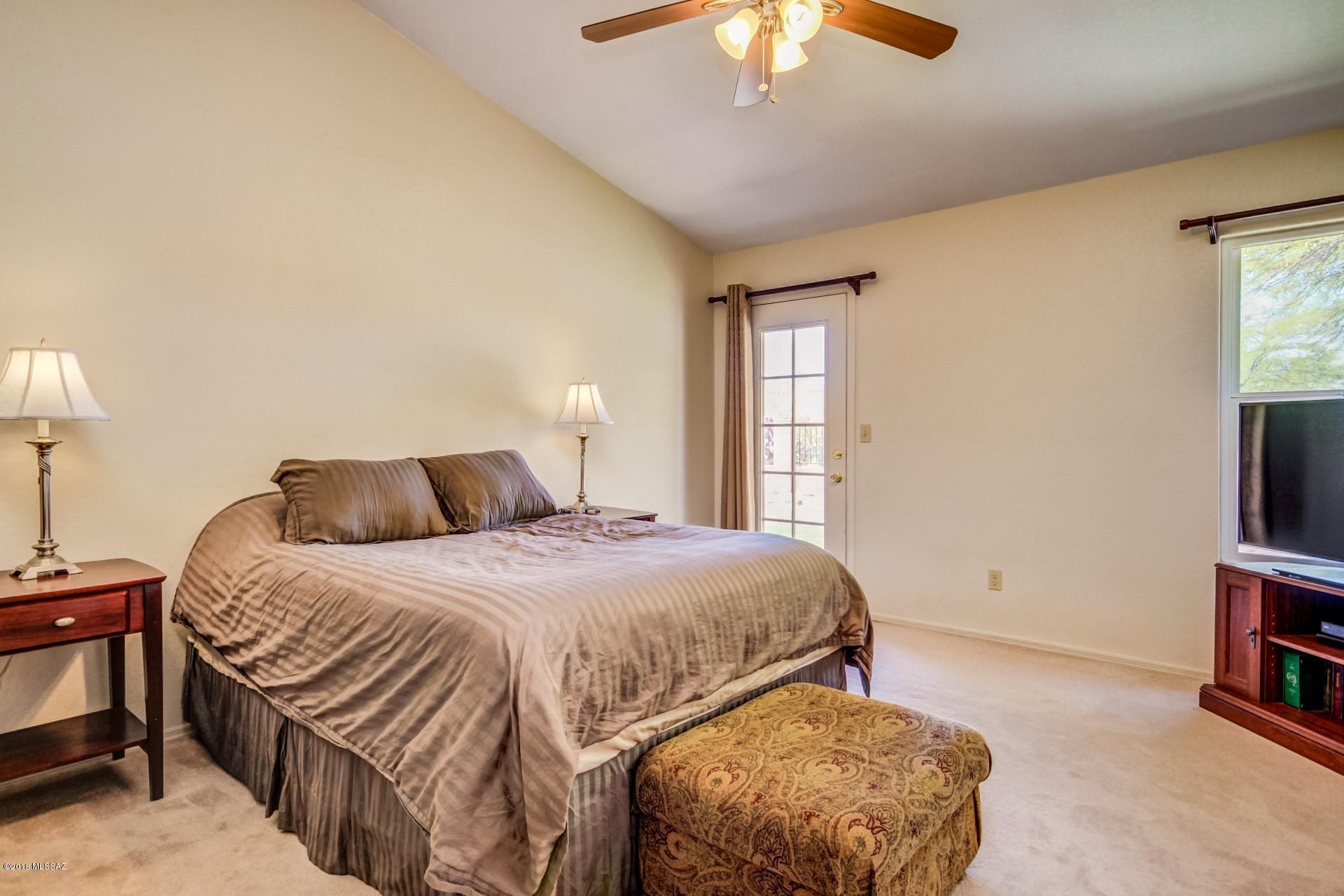 1639 W Duskfire Place