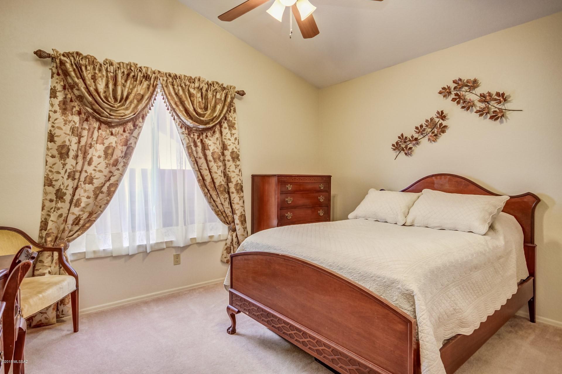 1639 W Duskfire Place