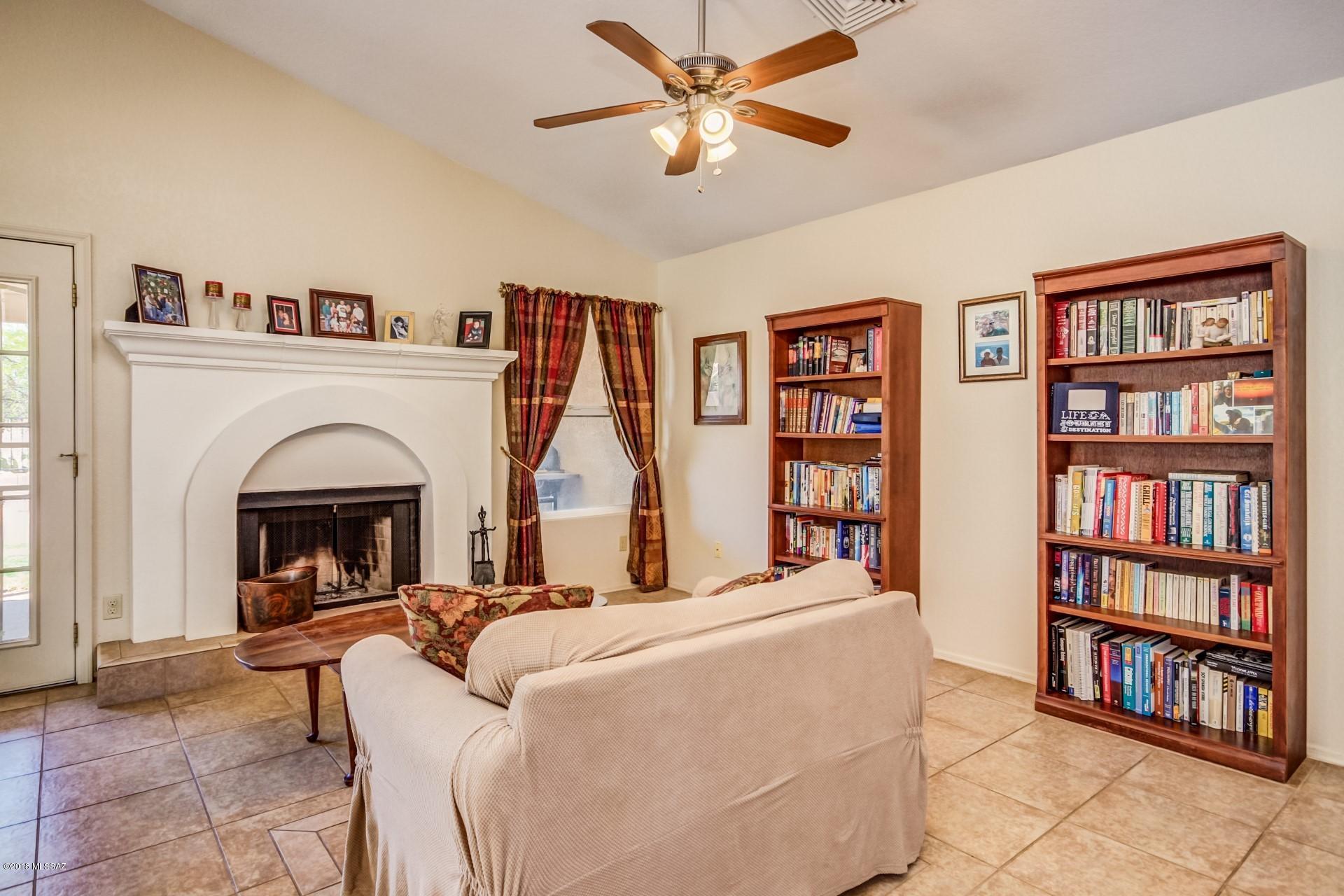 1639 W Duskfire Place