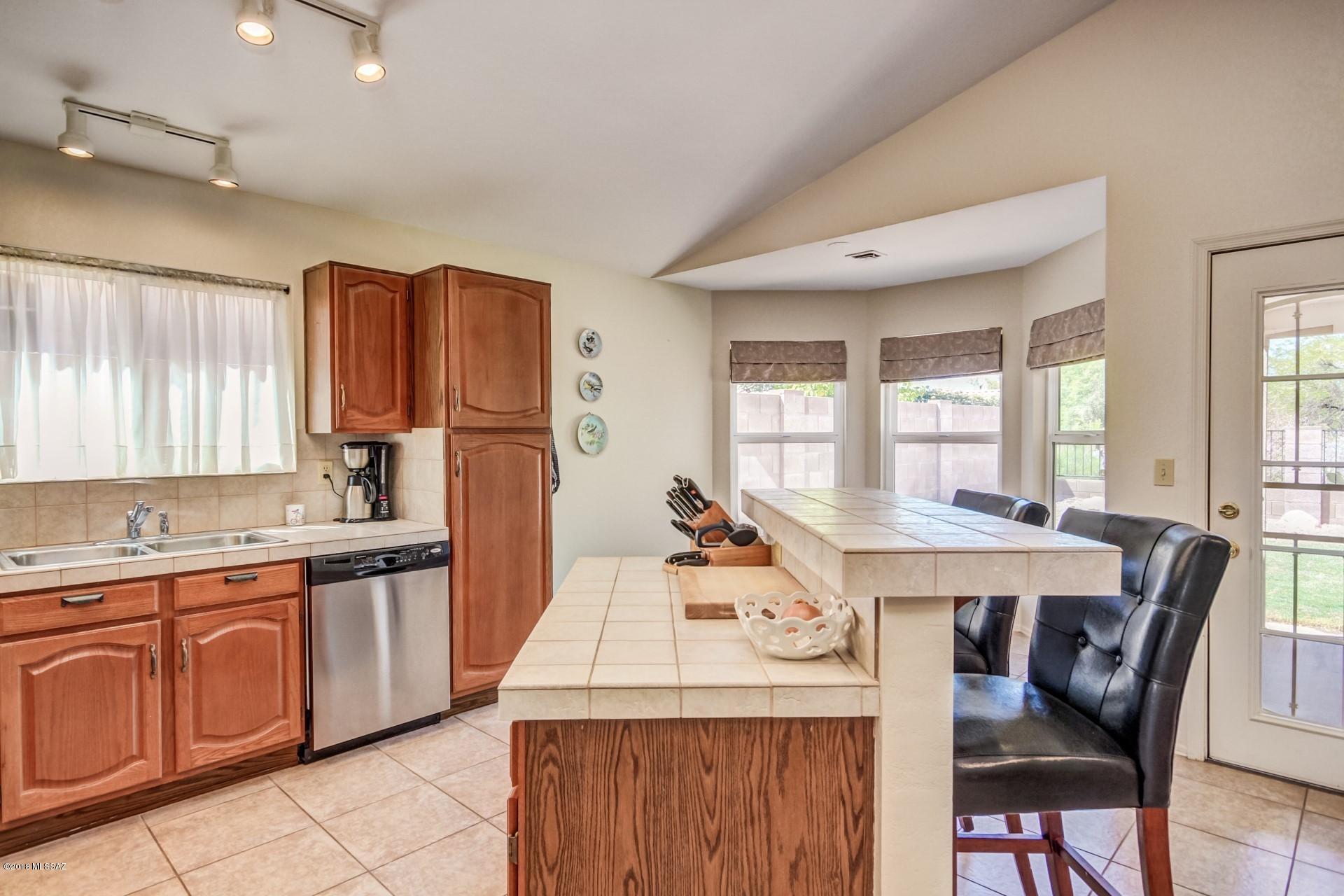 1639 W Duskfire Place