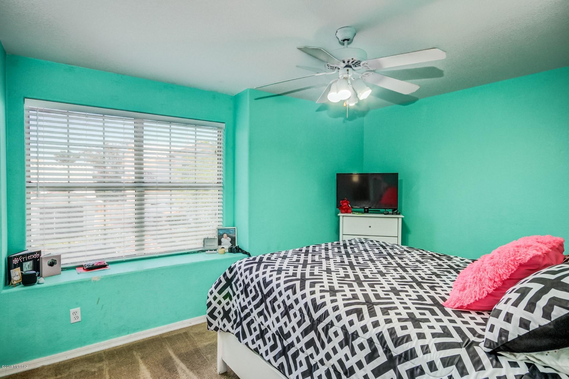 11402 N Silver Pheasant Loop