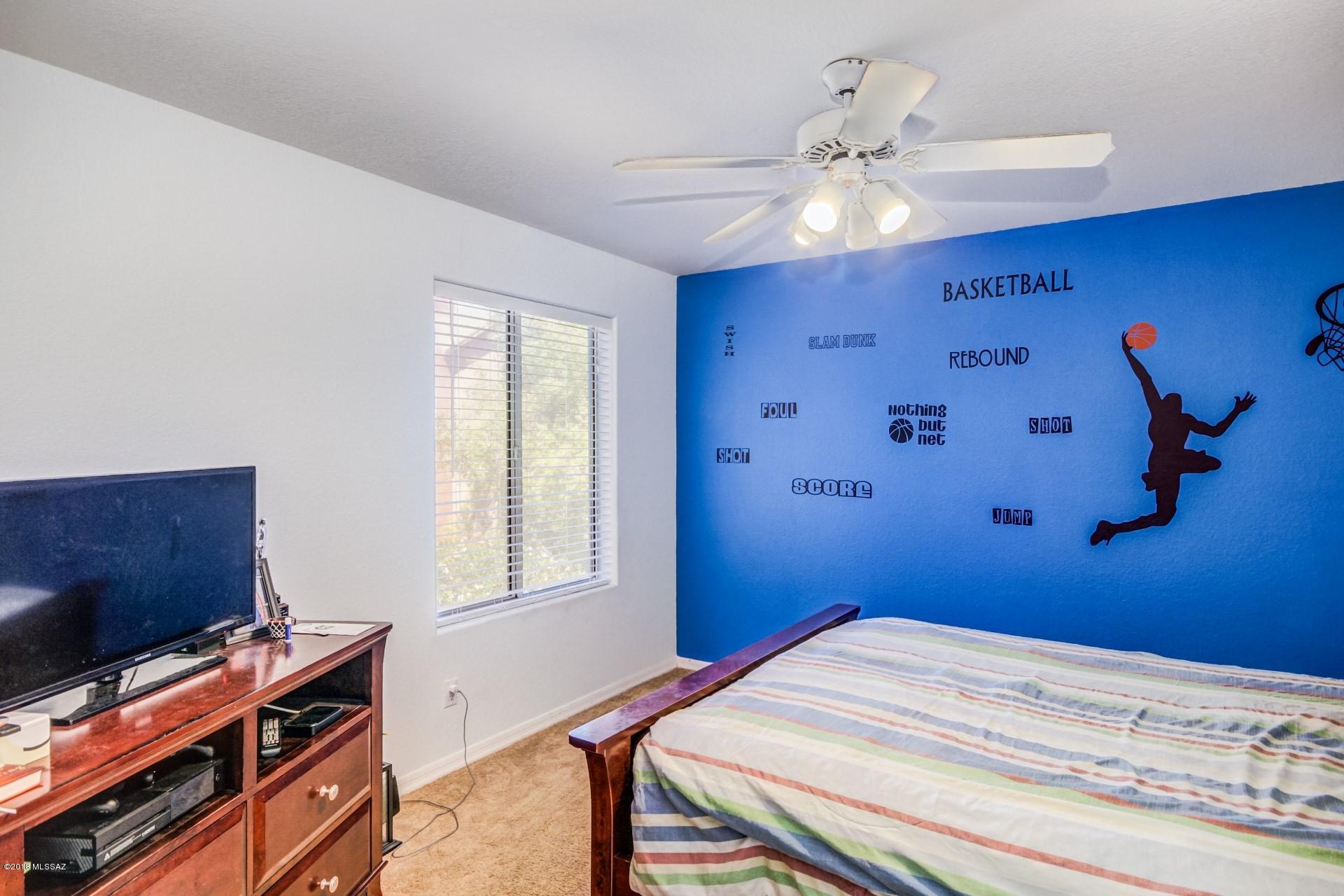 11402 N Silver Pheasant Loop