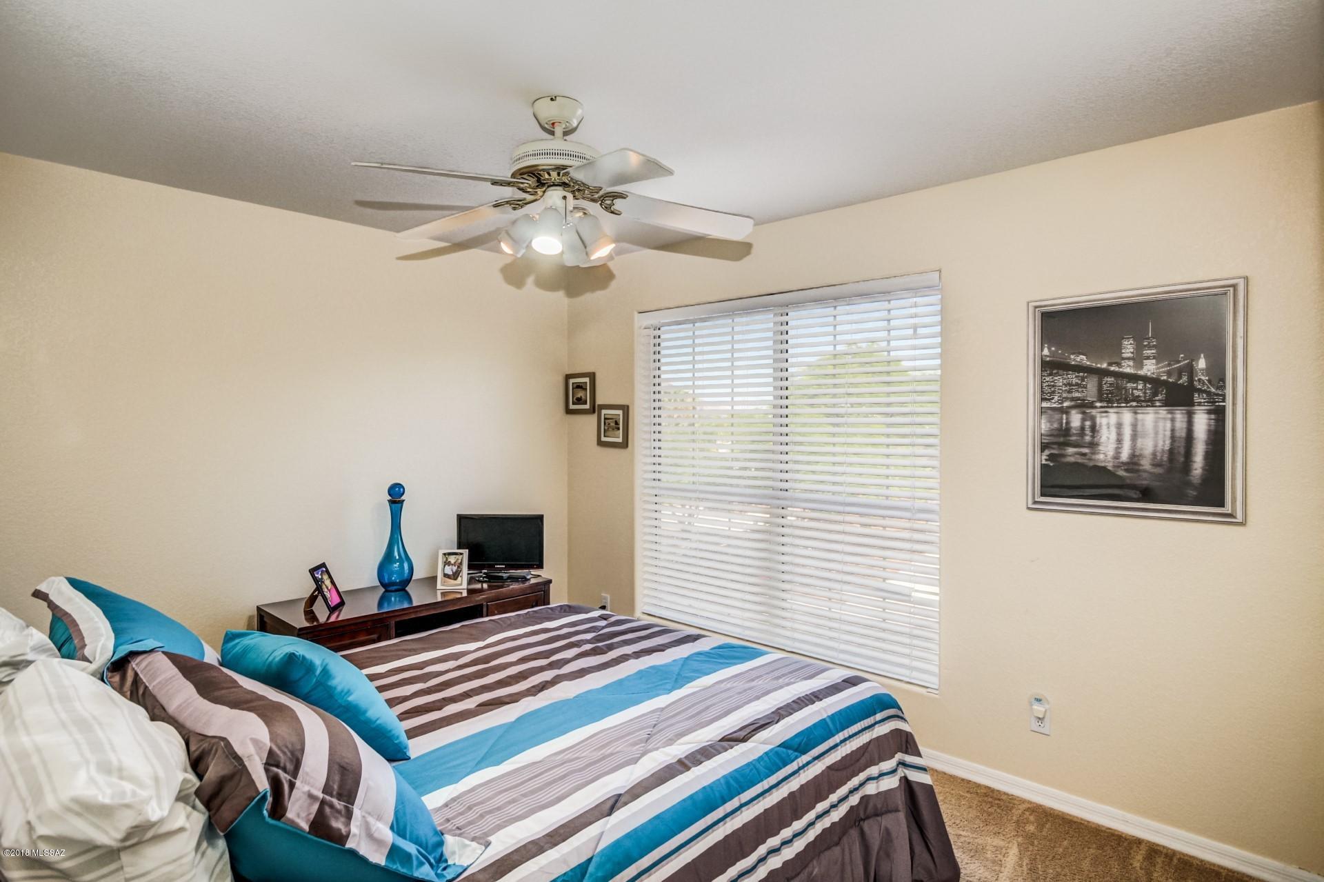 11402 N Silver Pheasant Loop