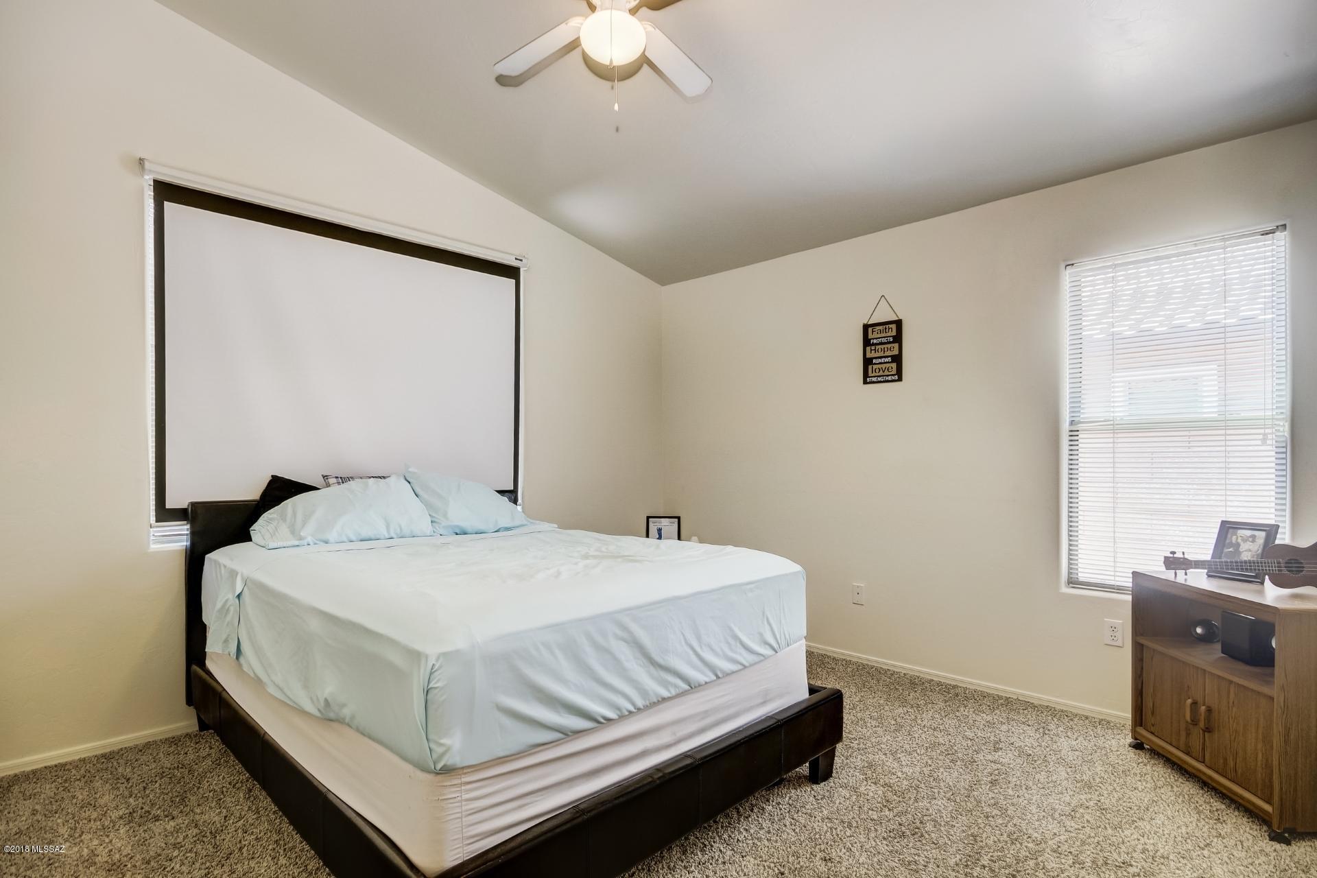 12718 N Fallen Fence Lane