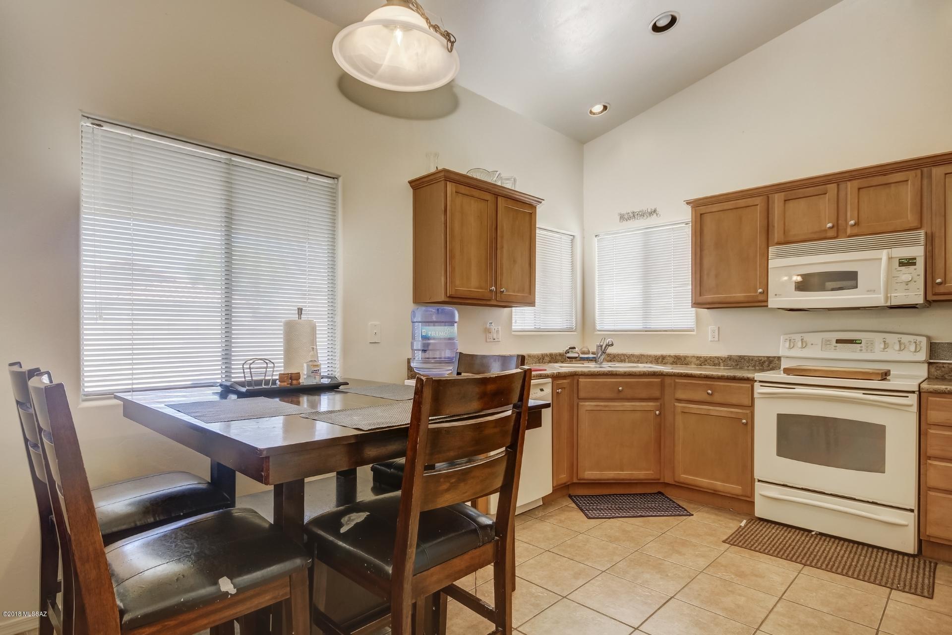 12718 N Fallen Fence Lane