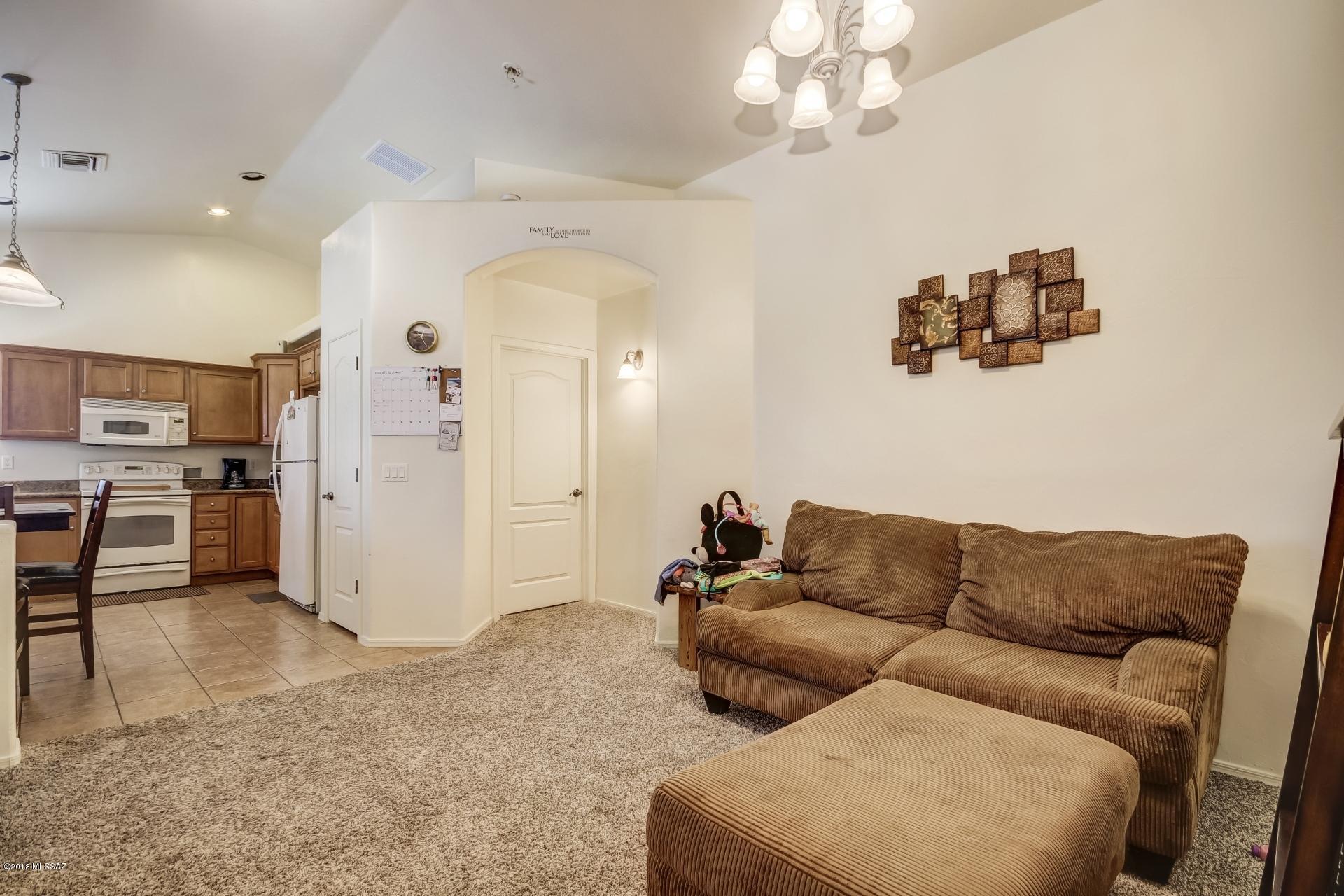 12718 N Fallen Fence Lane