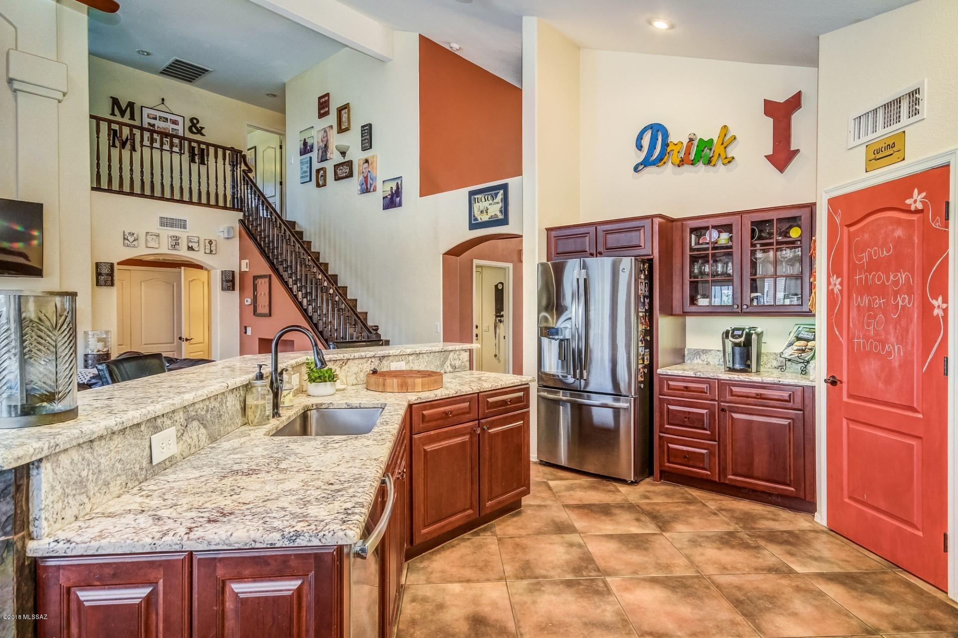 12348 N Mt Bigelow Road