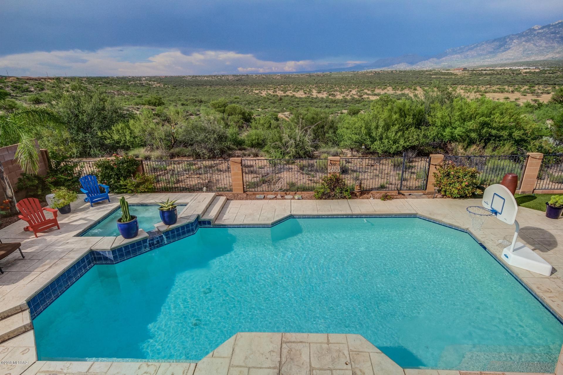 12348 N Mt Bigelow Road